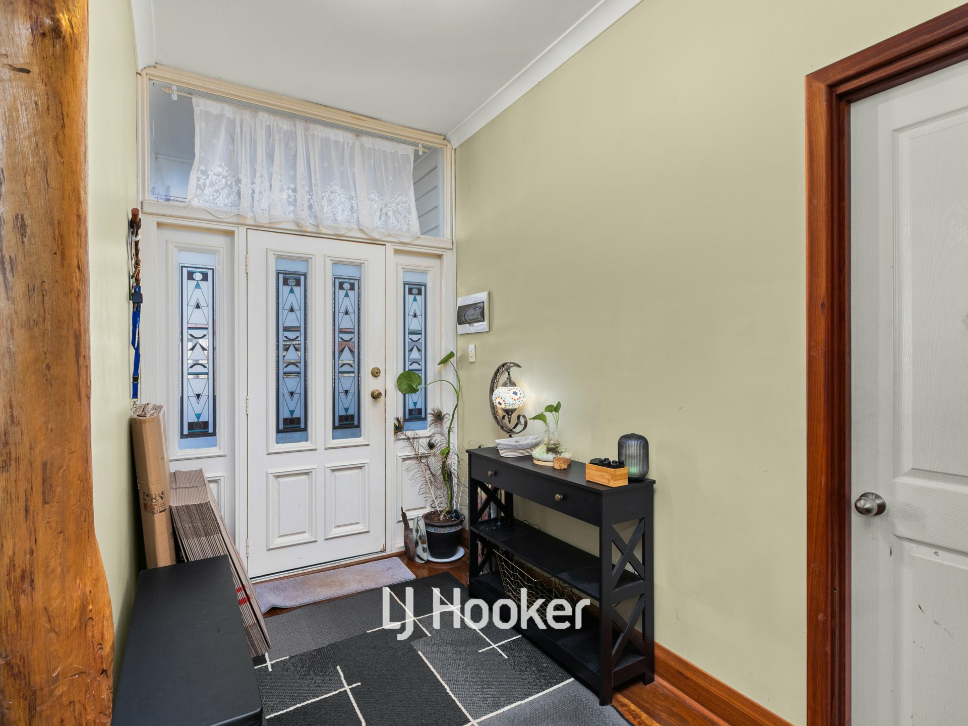 24 Harper Street — photo 3 of 20