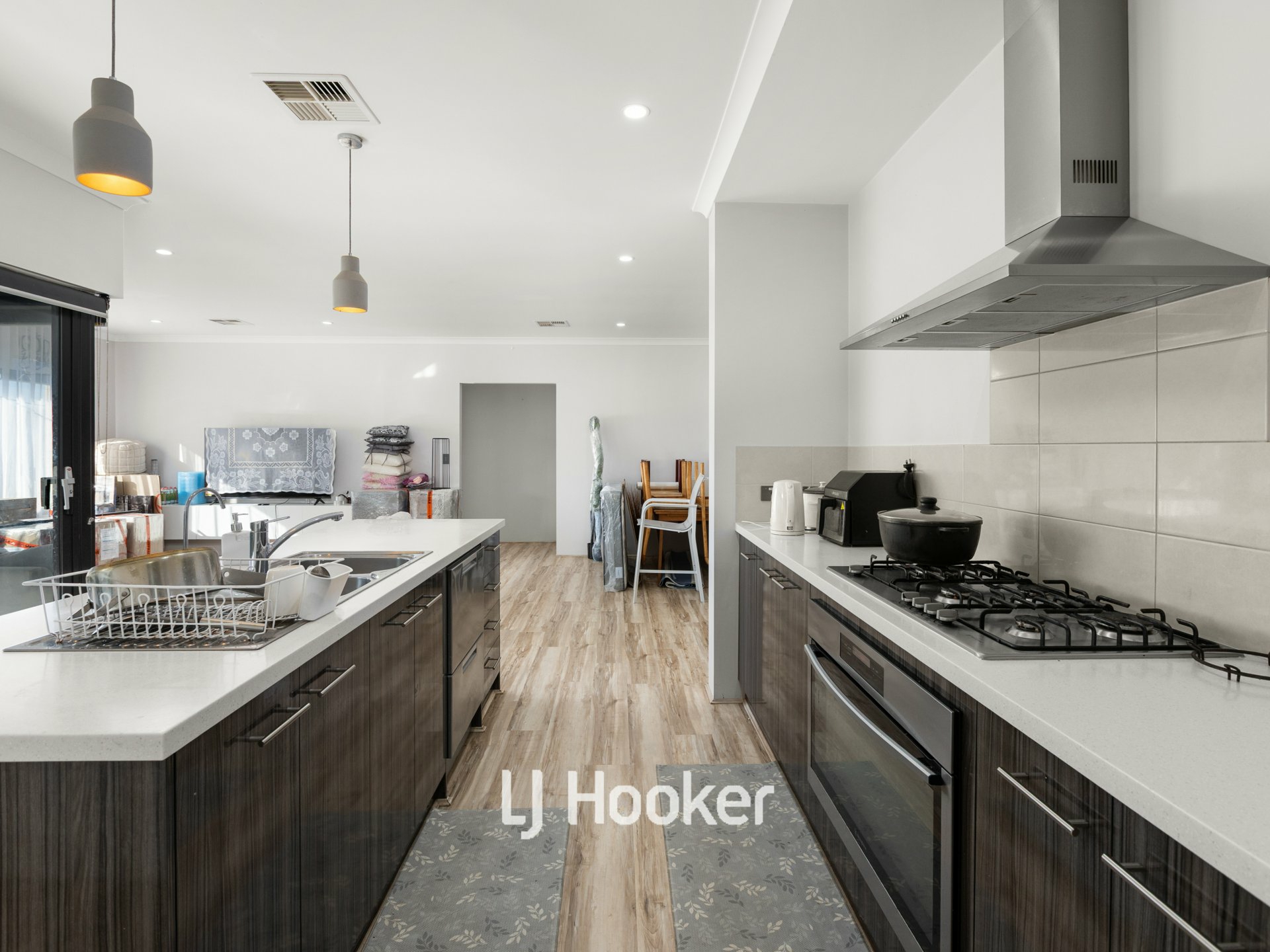 24 Harvey Street — photo 4 of 26