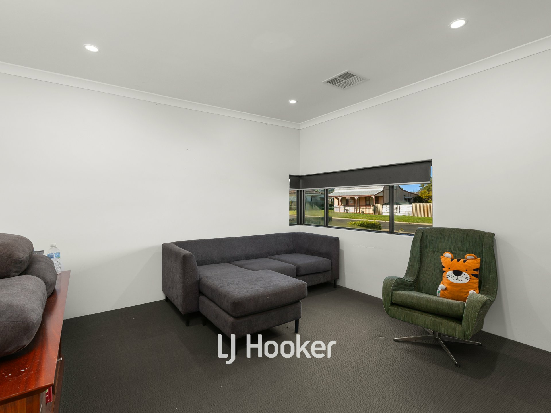 24 Harvey Street — photo 7 of 26