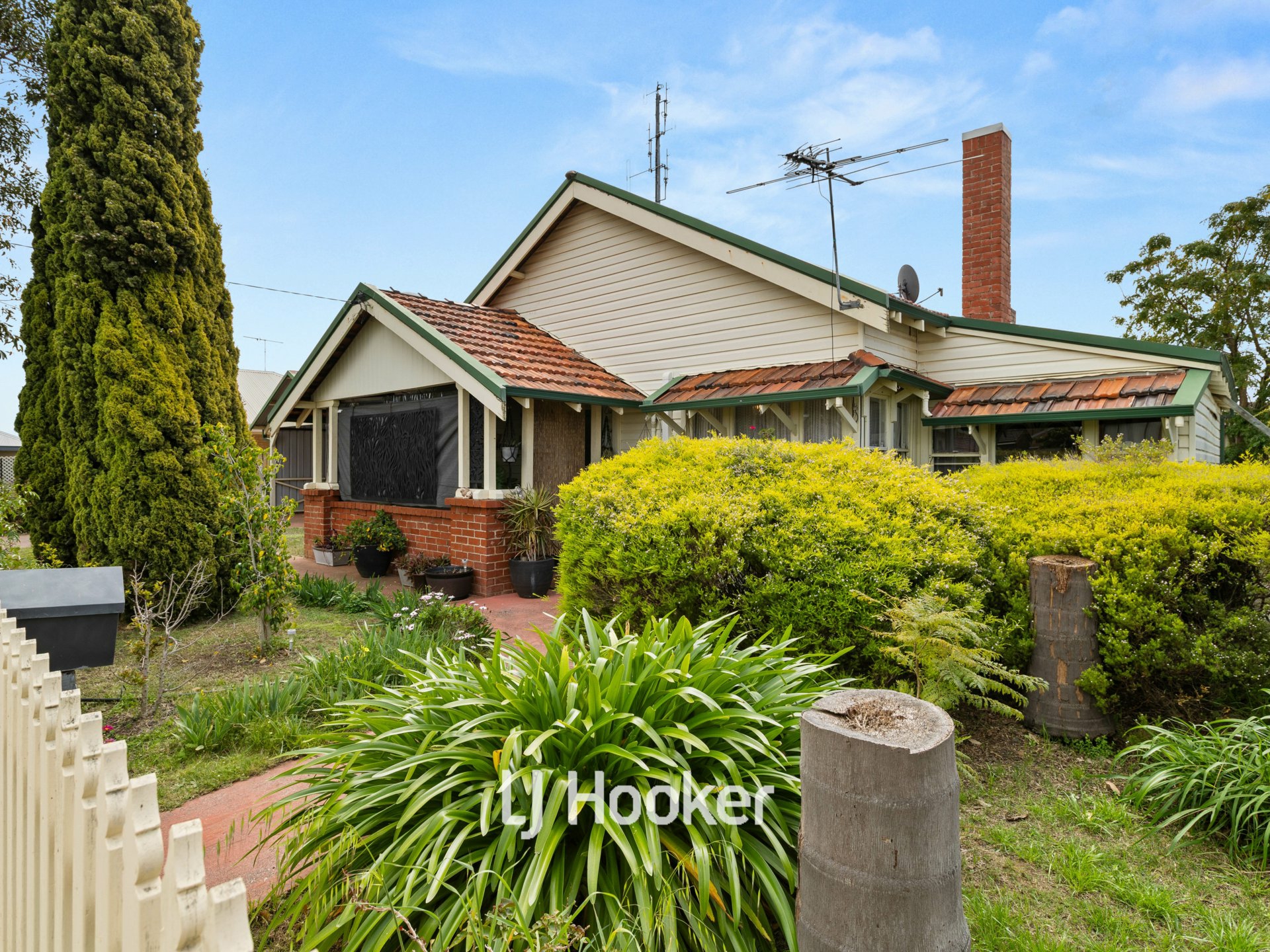 22 Newell Street — photo from LJ Hooker Harvey