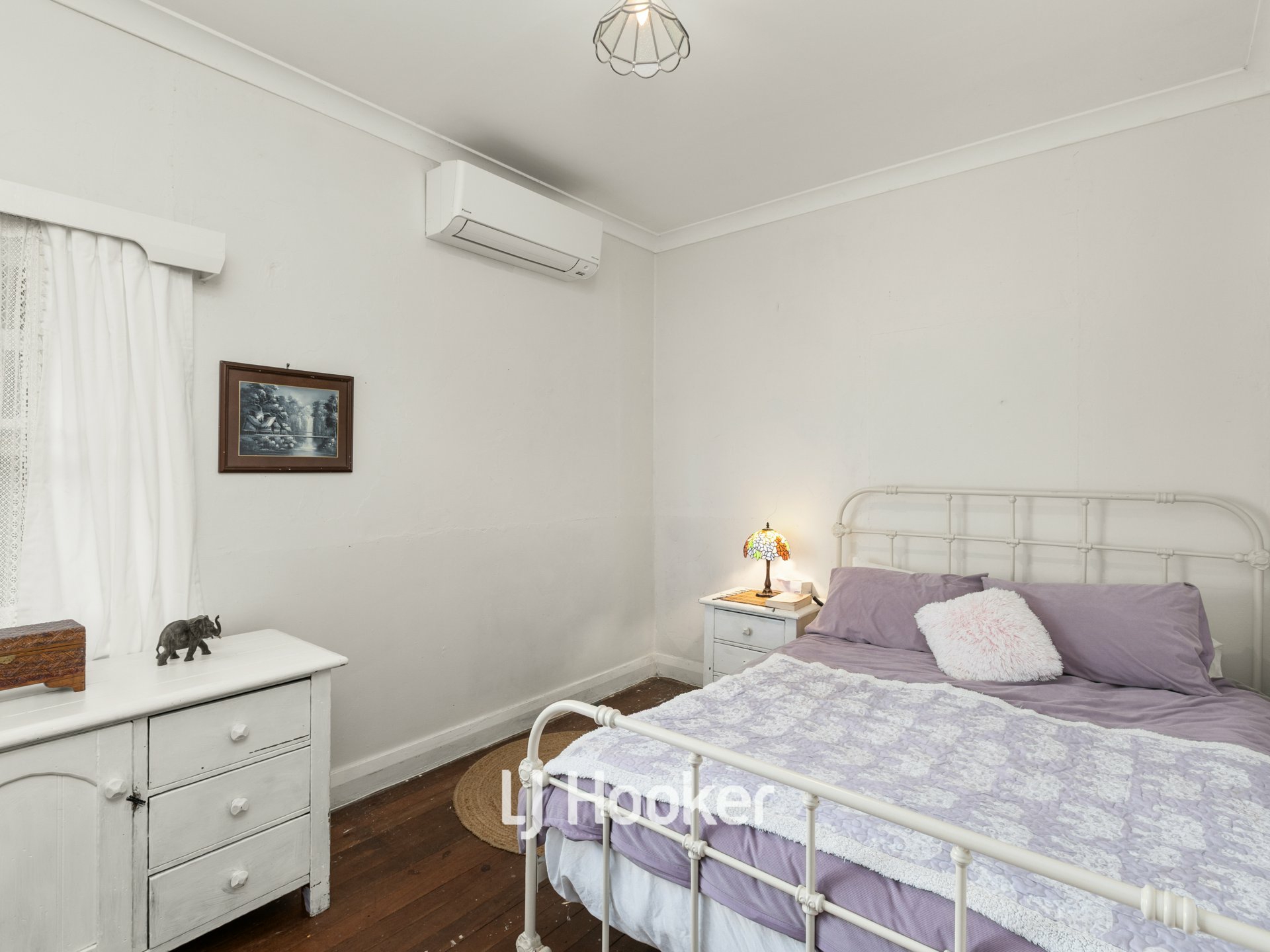 22 Newell Street — photo 13 of 21