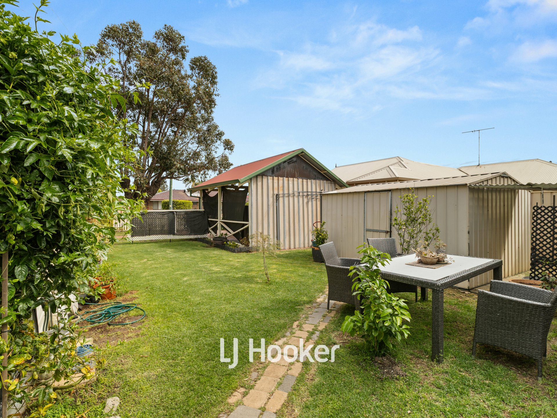 22 Newell Street — photo 17 of 21