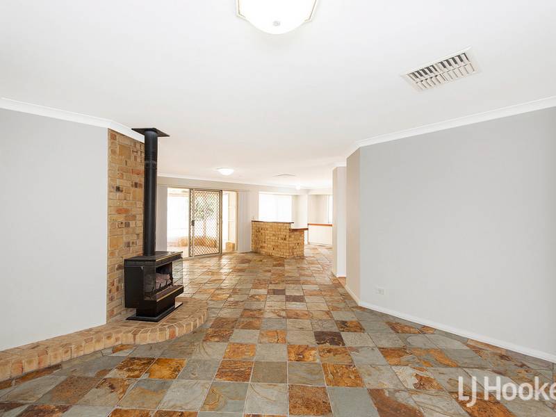 13 Amulla Court, HALLS HEAD