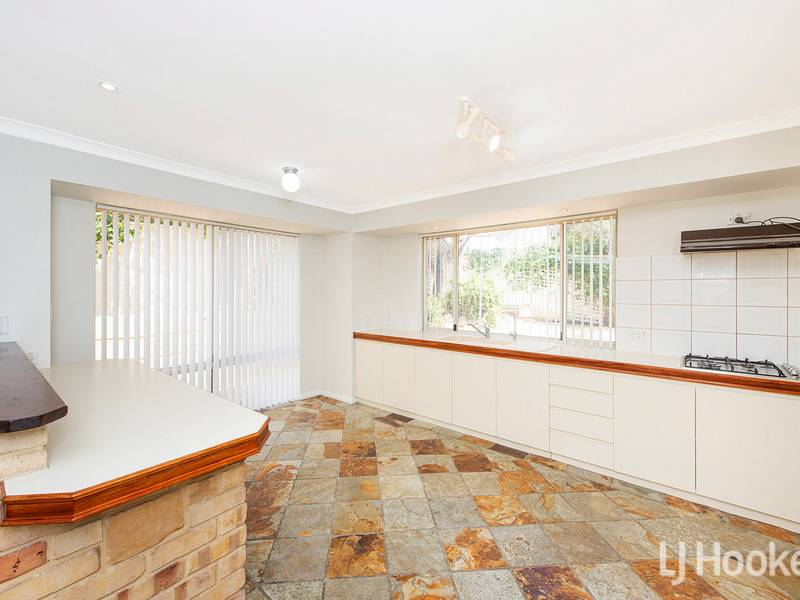 13 Amulla Court, HALLS HEAD