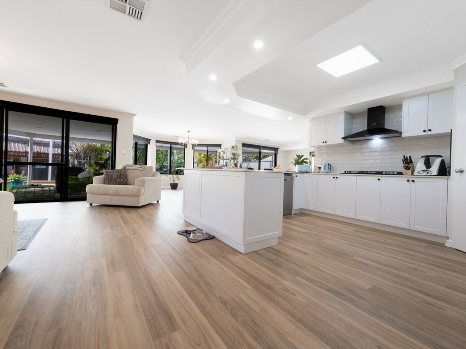 73 Bellavista Parade, MEADOW SPRINGS