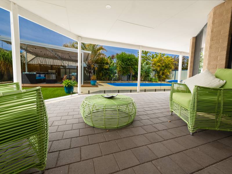 73 Bellavista Parade, MEADOW SPRINGS