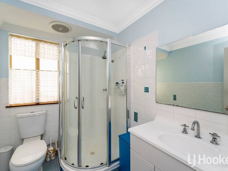 111 Harvey View Drive, Herron