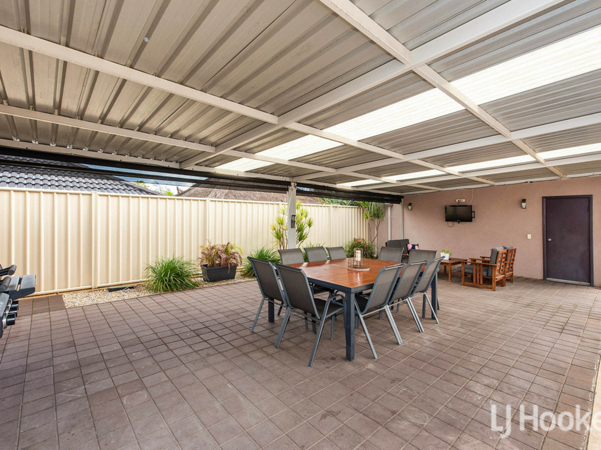 97 Lake Valley Drive Lakelands WA Property Details LJ Hooker