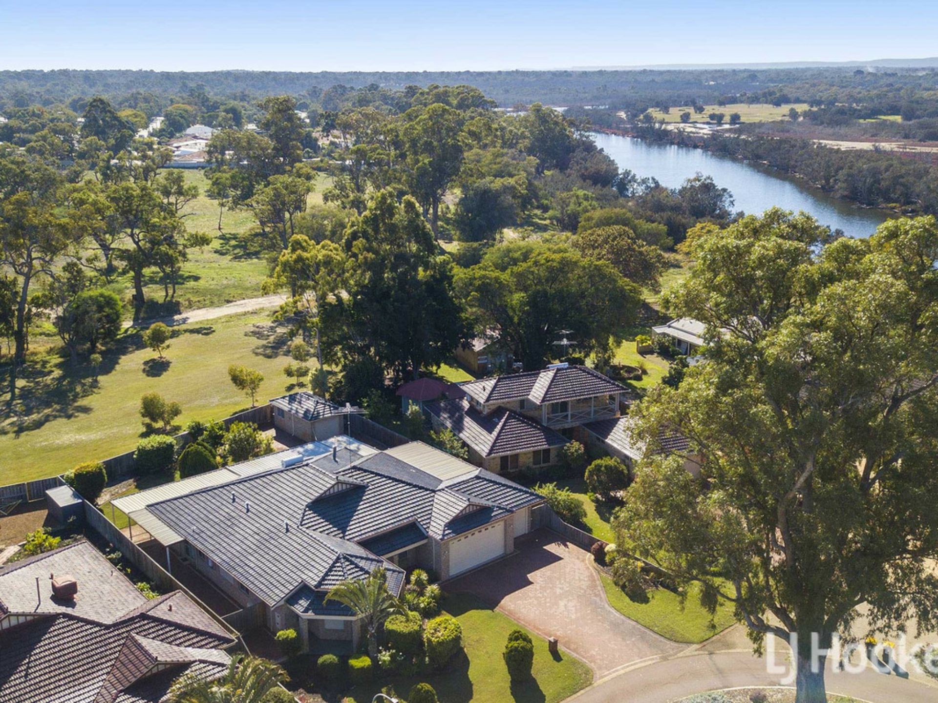 18 Macquarie Drive, COODANUP