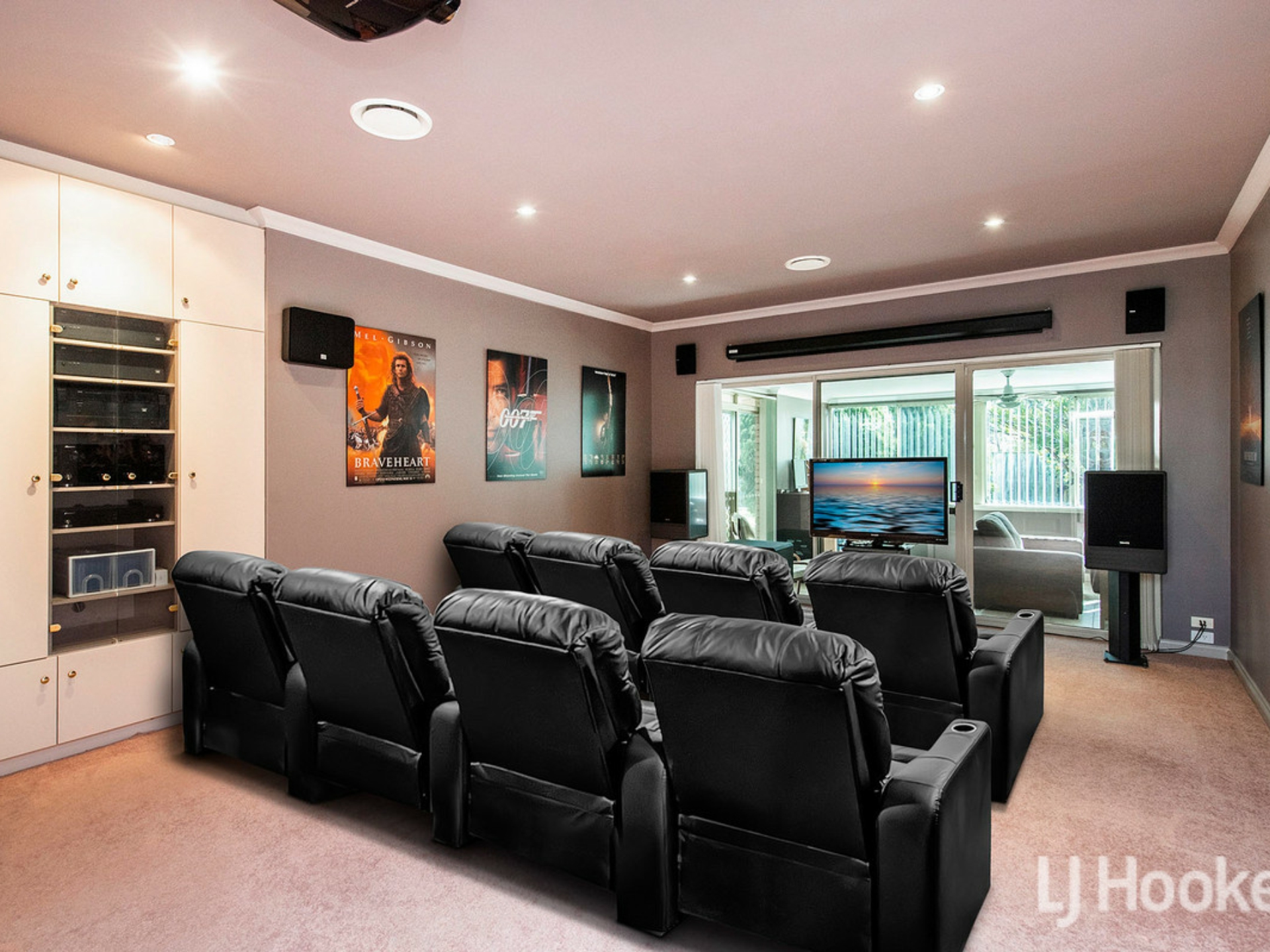 18 Macquarie Drive, COODANUP