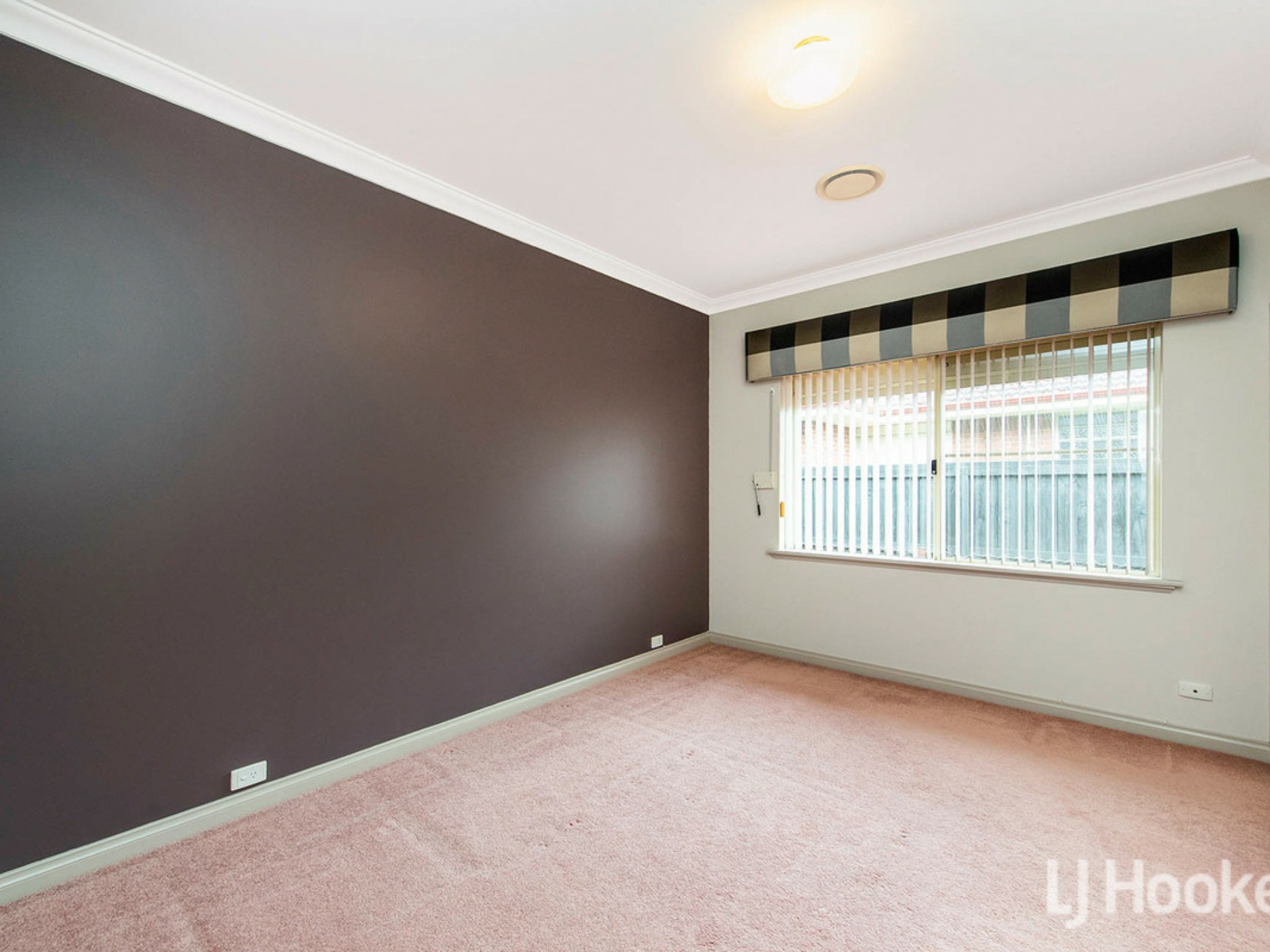 18 Macquarie Drive, COODANUP