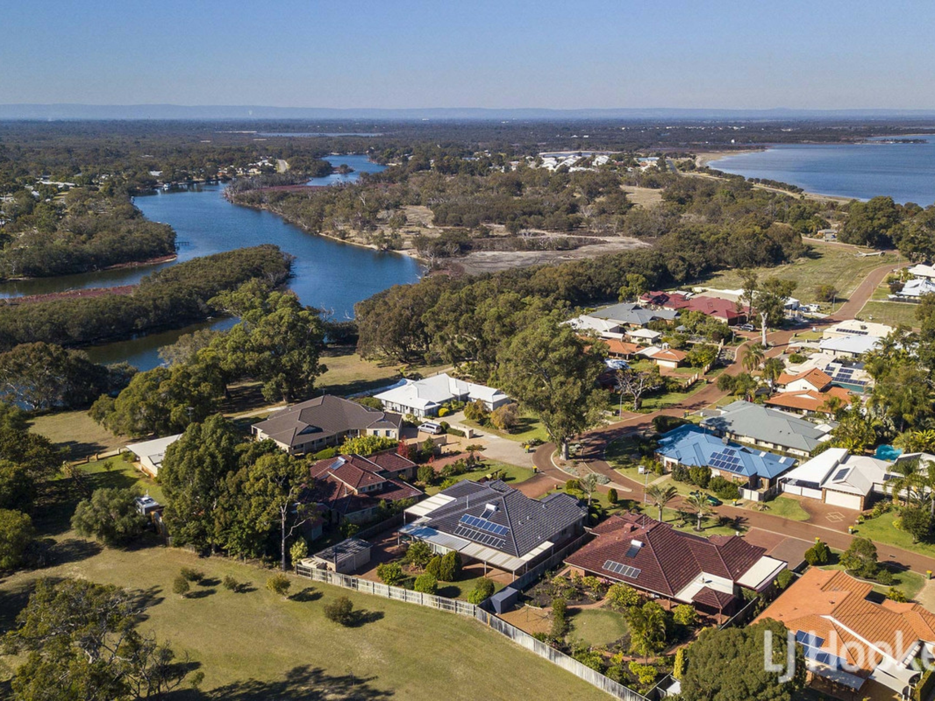 18 Macquarie Drive, COODANUP