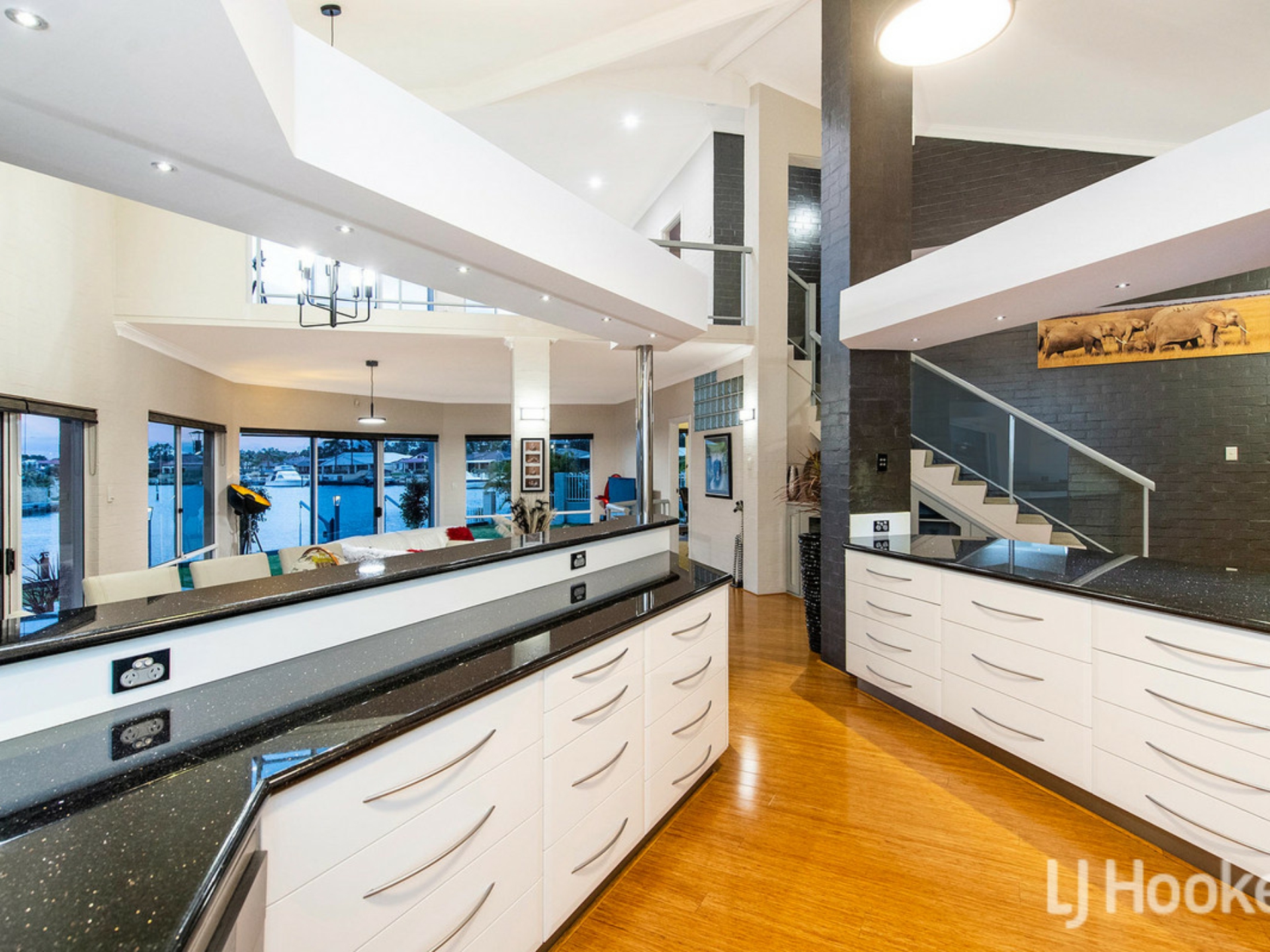4 Fortescue Court, DUDLEY PARK