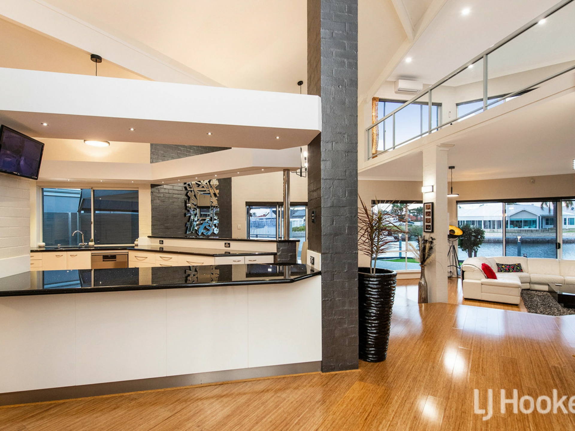 4 Fortescue Court, DUDLEY PARK