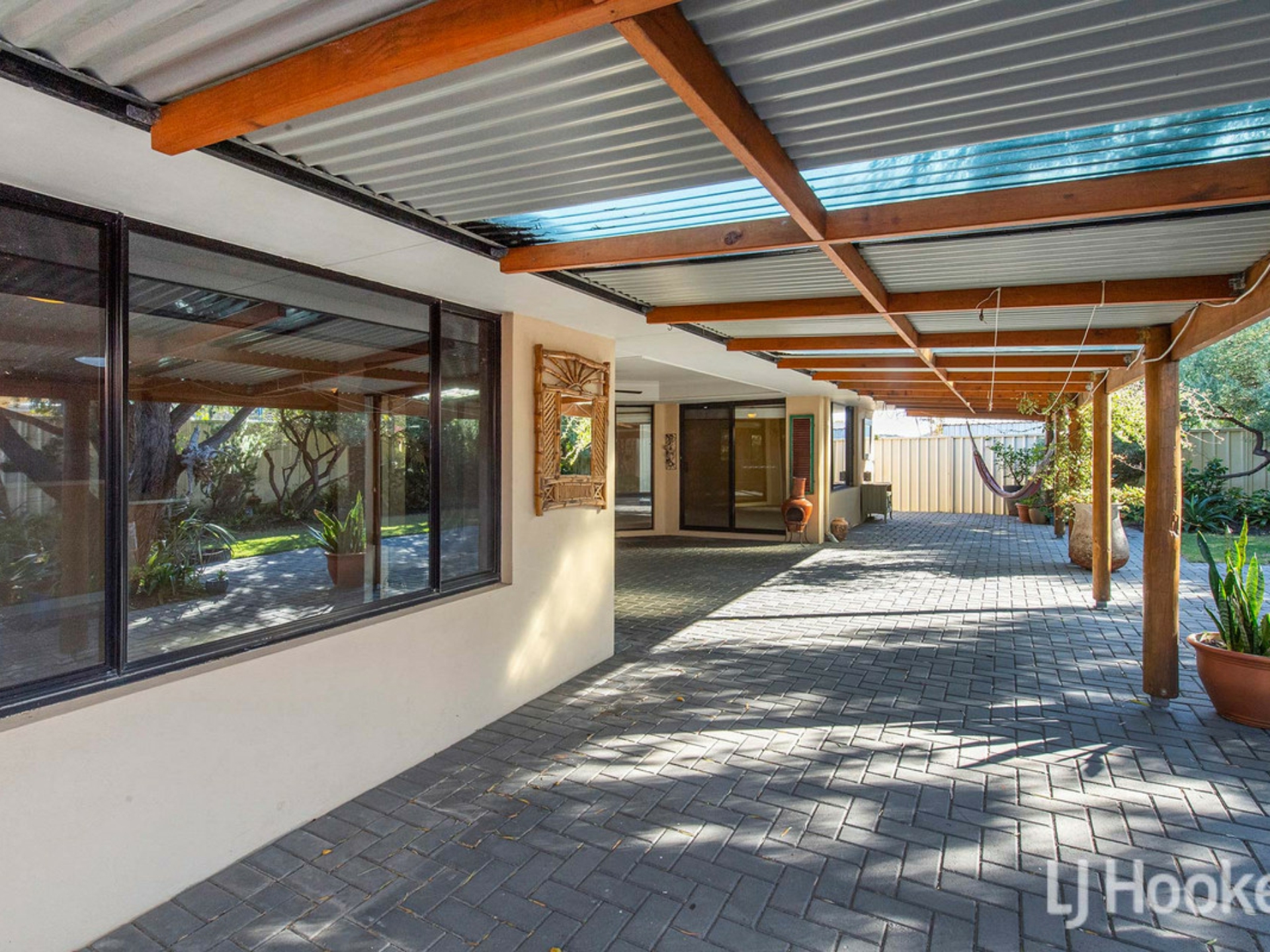 6 Hazelmere Drive, DAWESVILLE