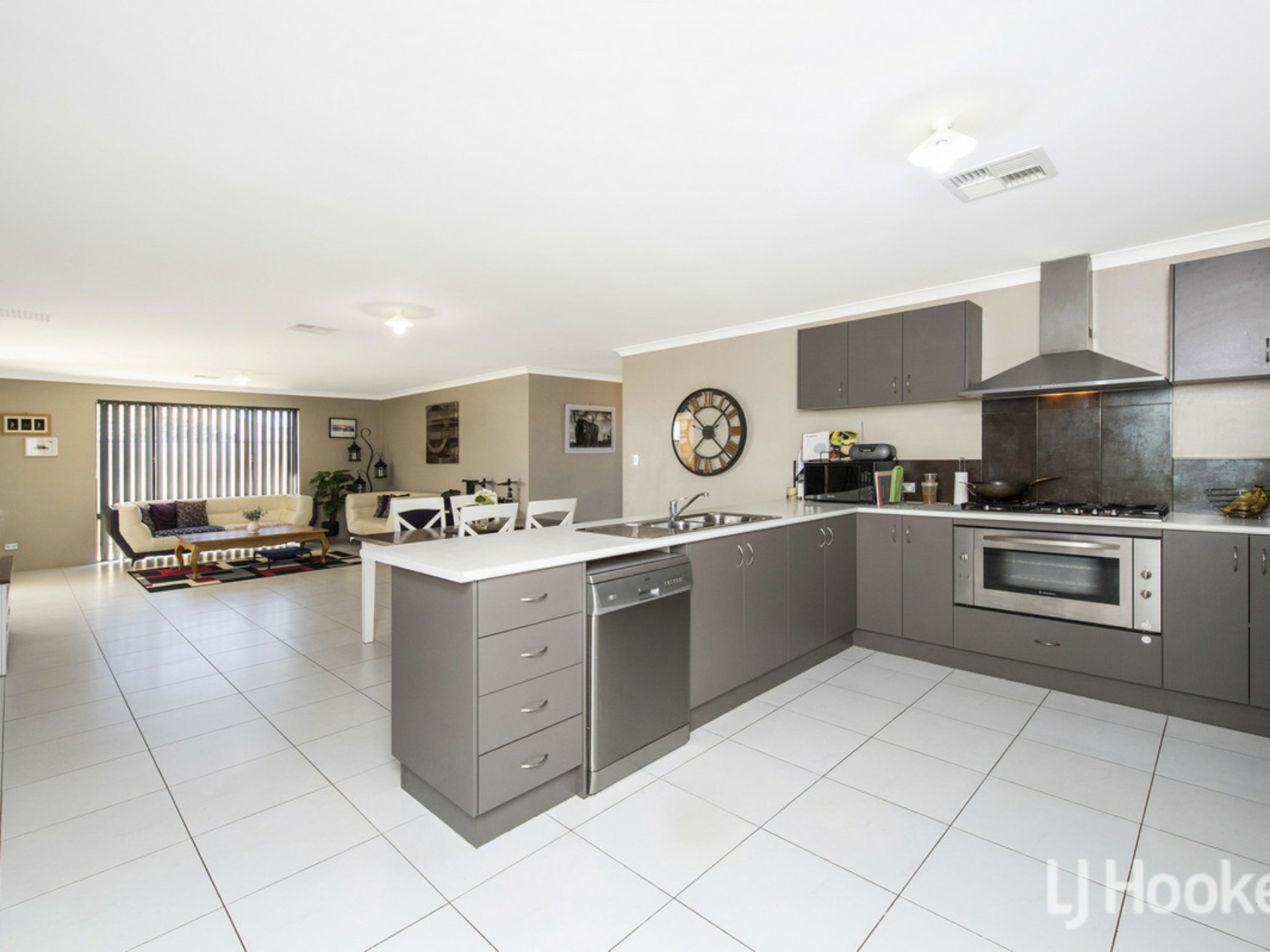 336 Pebble Beach Boulevard, MEADOW SPRINGS