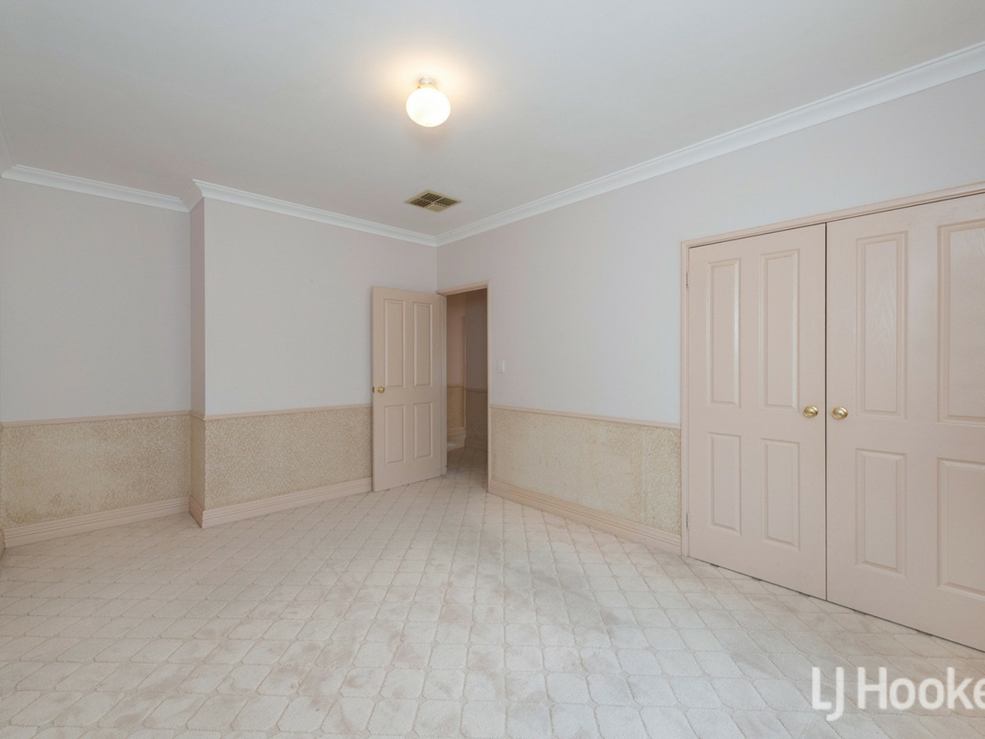 15 Madora Beach Road, MADORA BAY