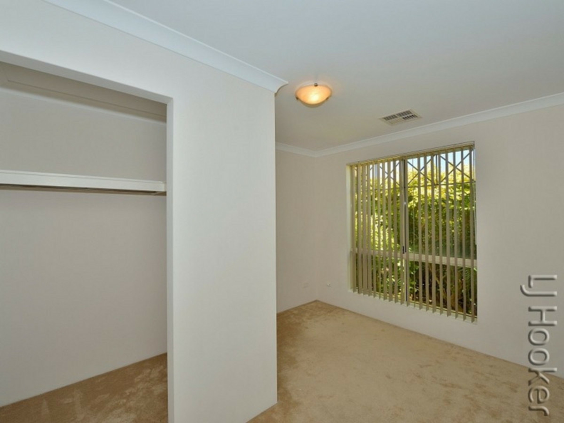 37 Seascapes Boulevard, HALLS HEAD