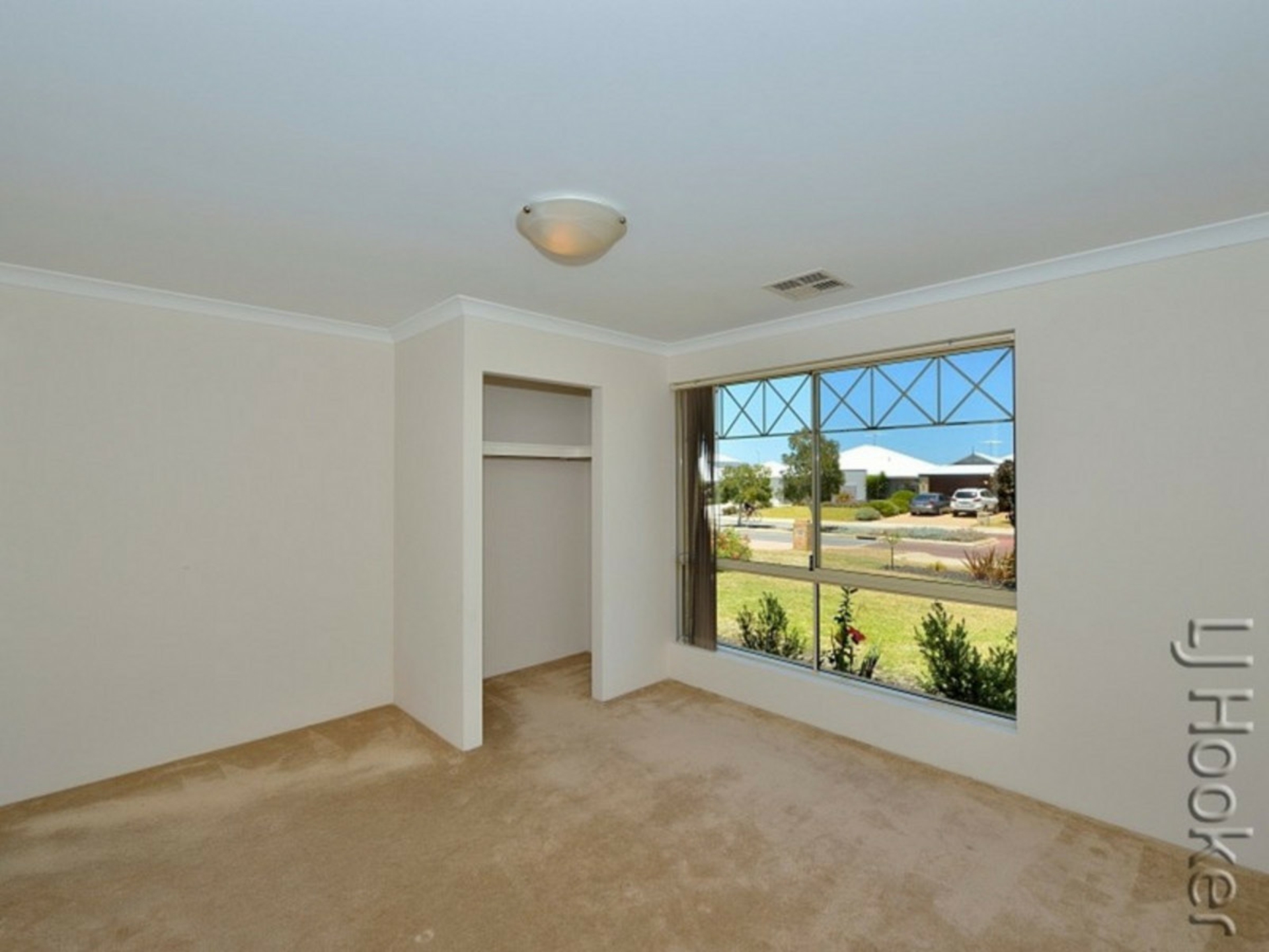 37 Seascapes Boulevard, HALLS HEAD