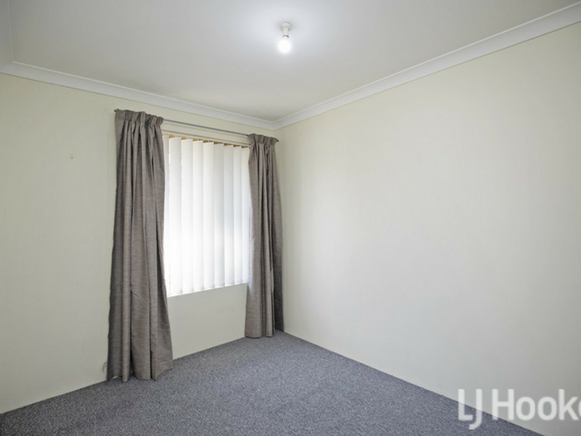 9 Olinda Court, GREENFIELDS