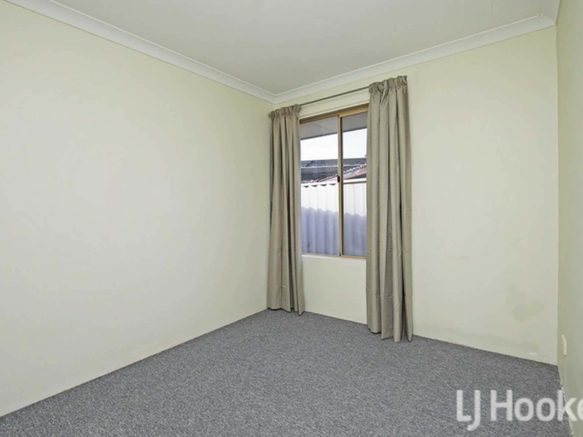9 Olinda Court, GREENFIELDS