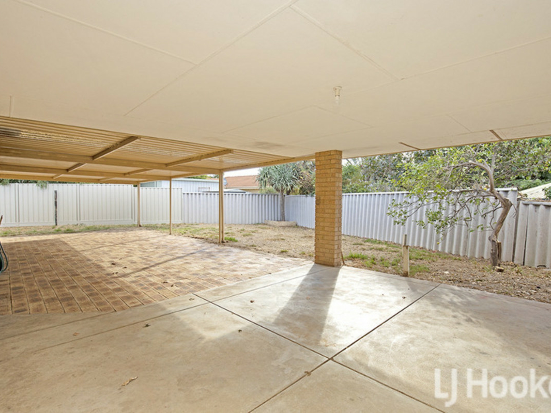 9 Olinda Court, GREENFIELDS