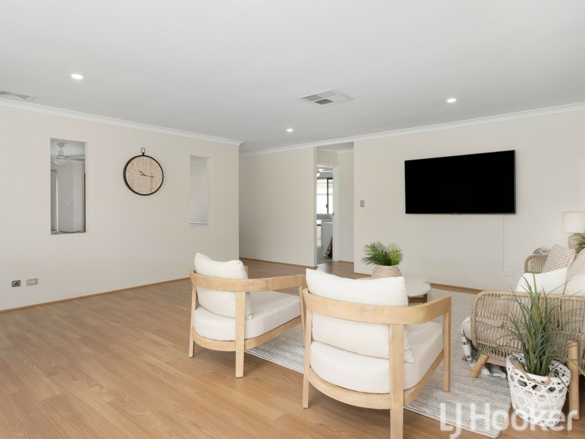 99 Pebble Beach Boulevard, MEADOW SPRINGS