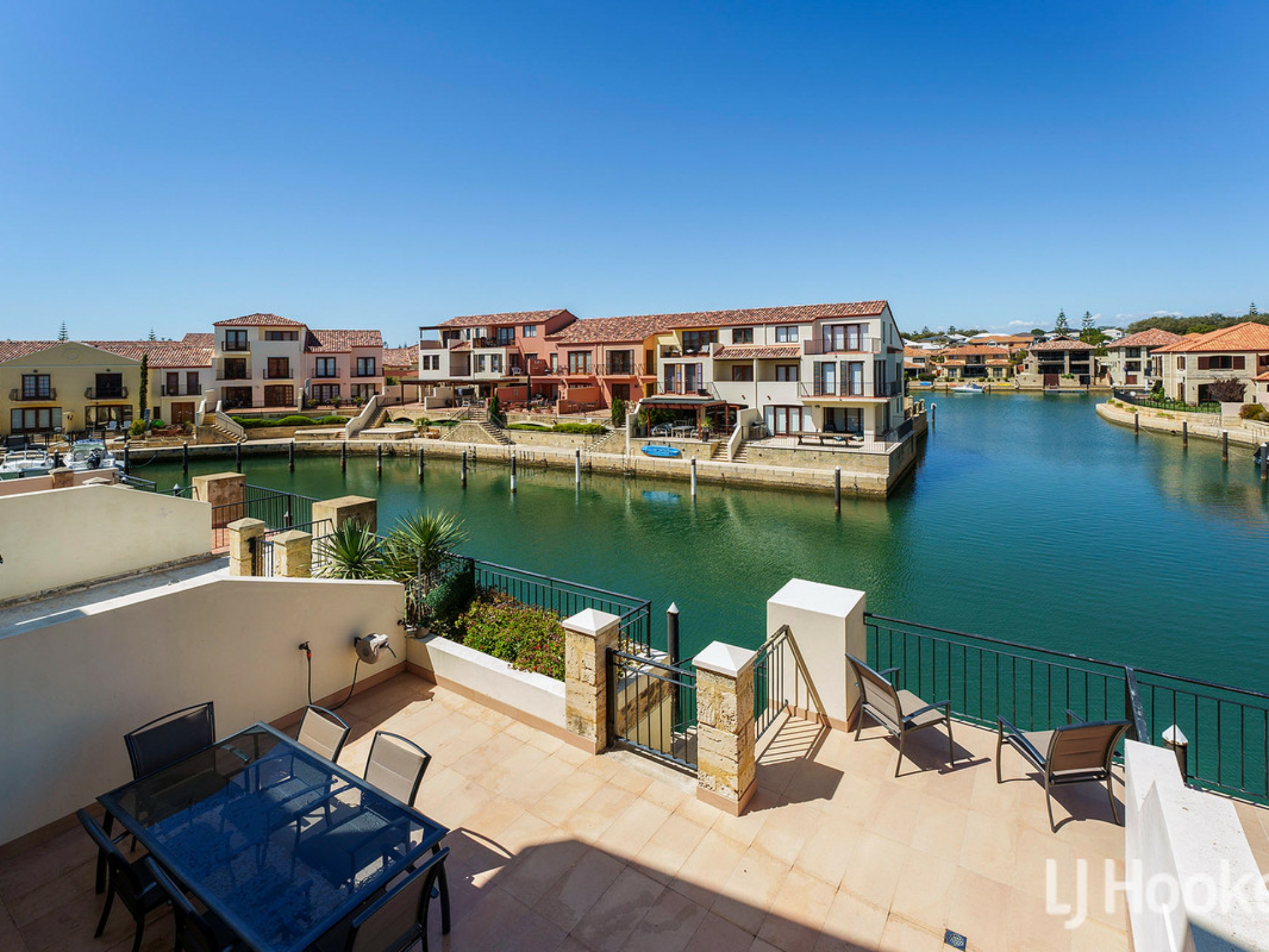 82/18 Port Quays, WANNANUP
