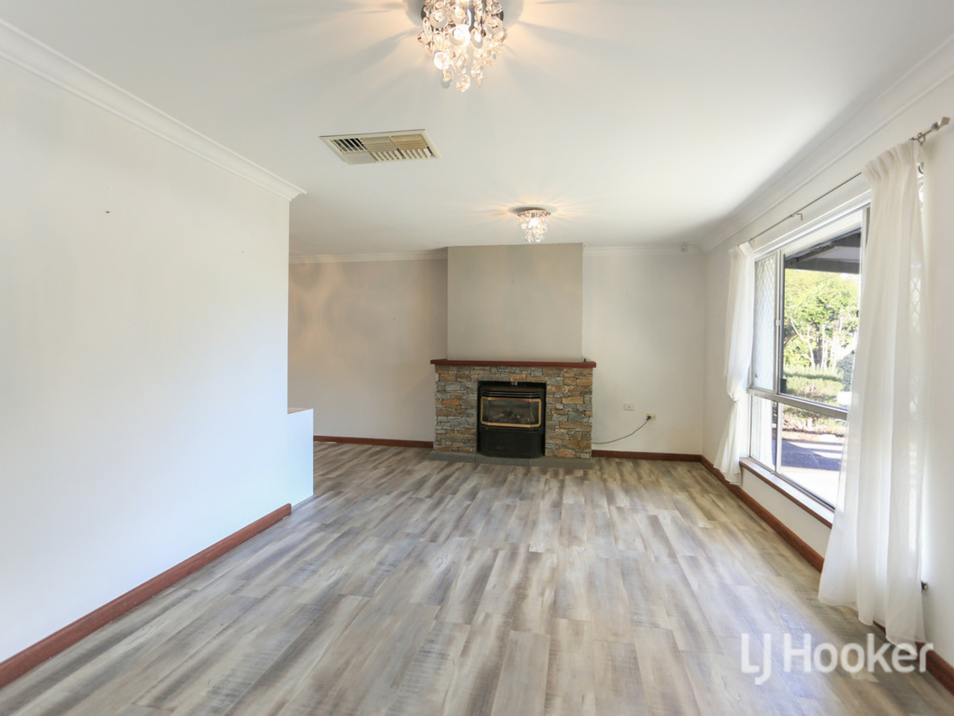 12 Radiata Street, COODANUP