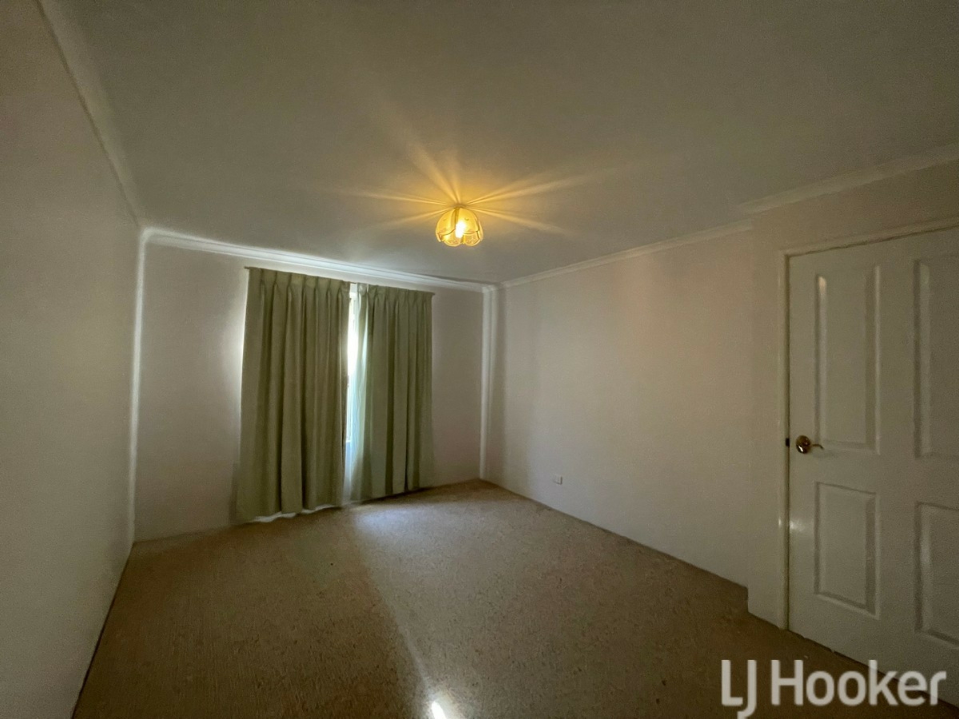 27 Allendale Crescent, DAWESVILLE