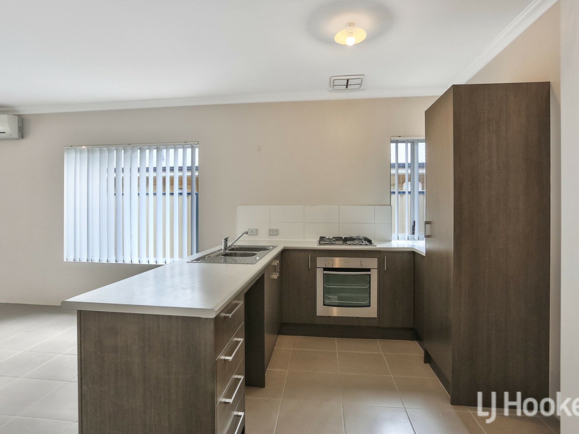 20 Pinegrove Vista, MEADOW SPRINGS