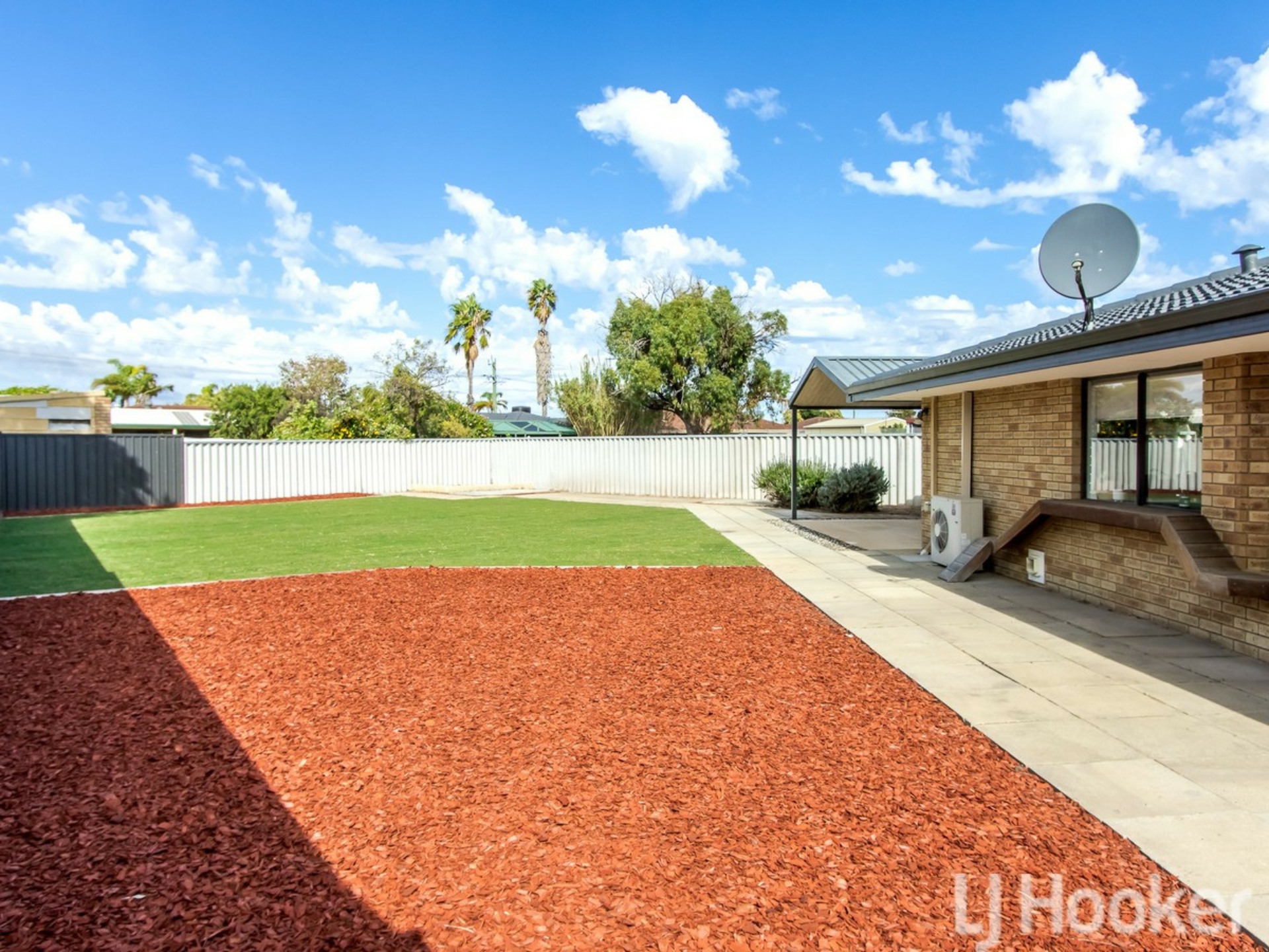 9 Lifu Court, COOLOONGUP