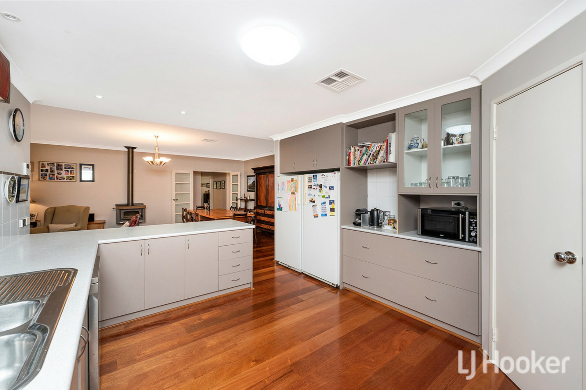 137 Evergreen Loop, STAKE HILL