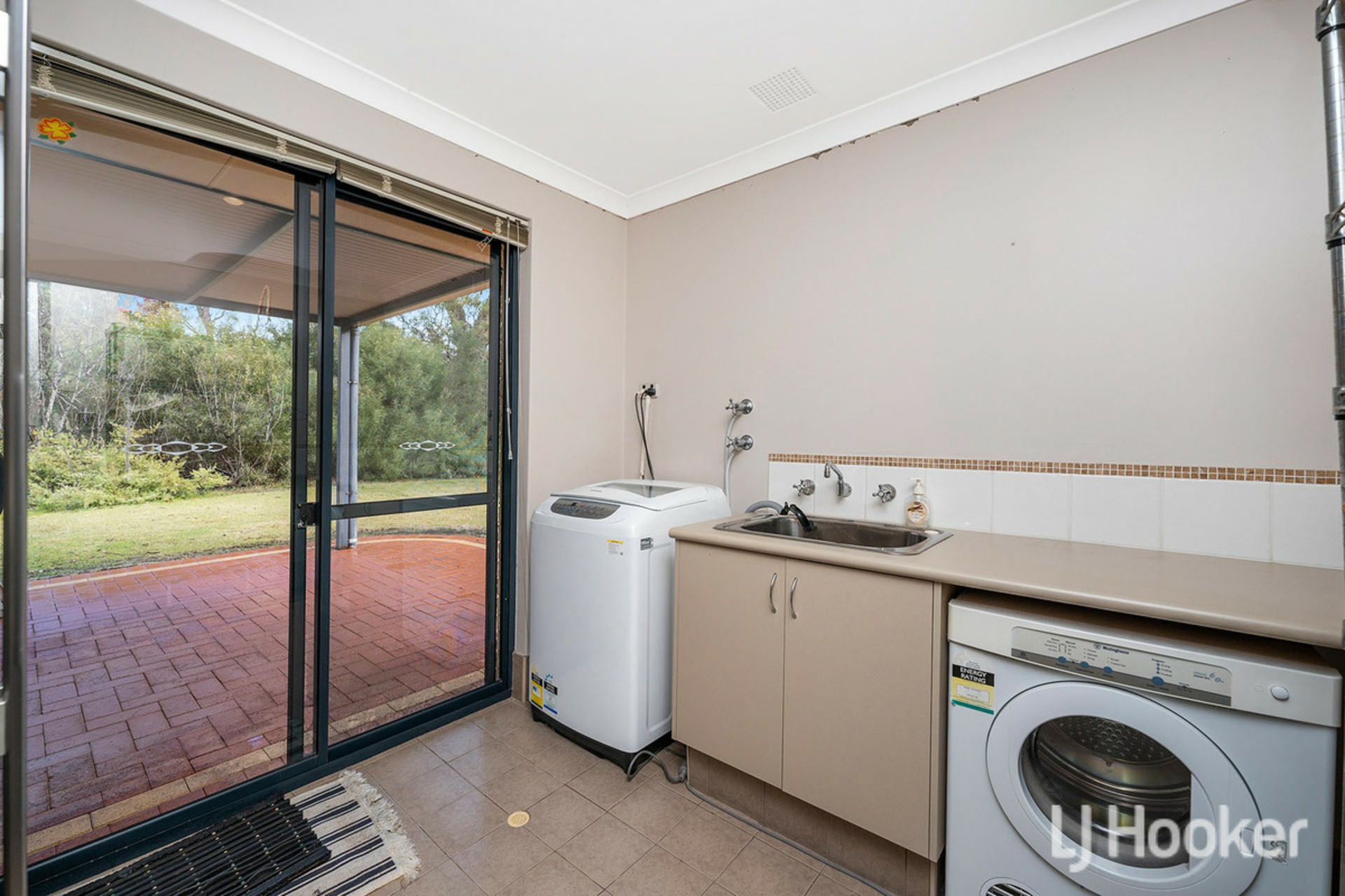 137 Evergreen Loop, STAKE HILL