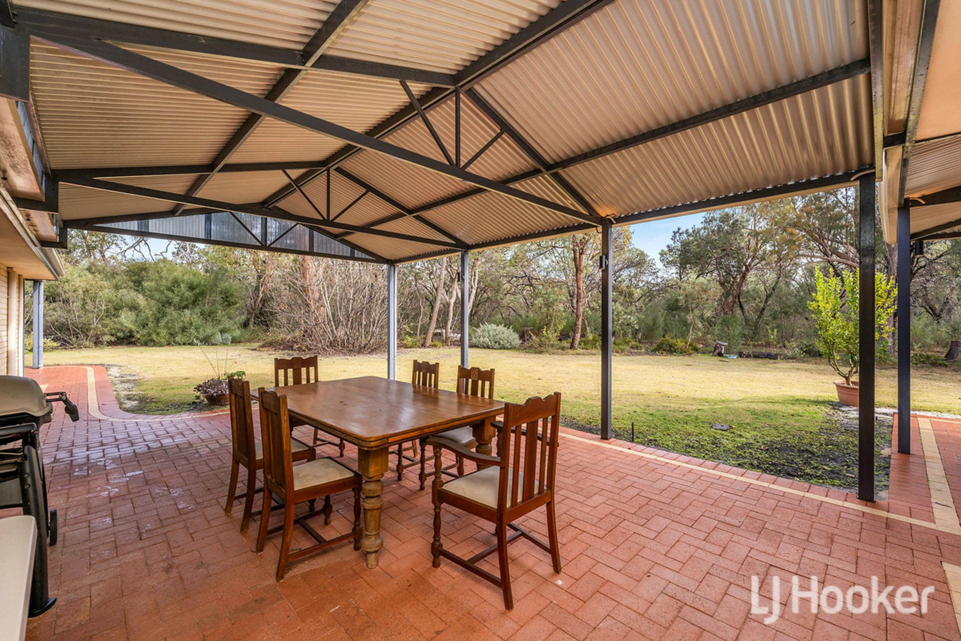 137 Evergreen Loop, STAKE HILL