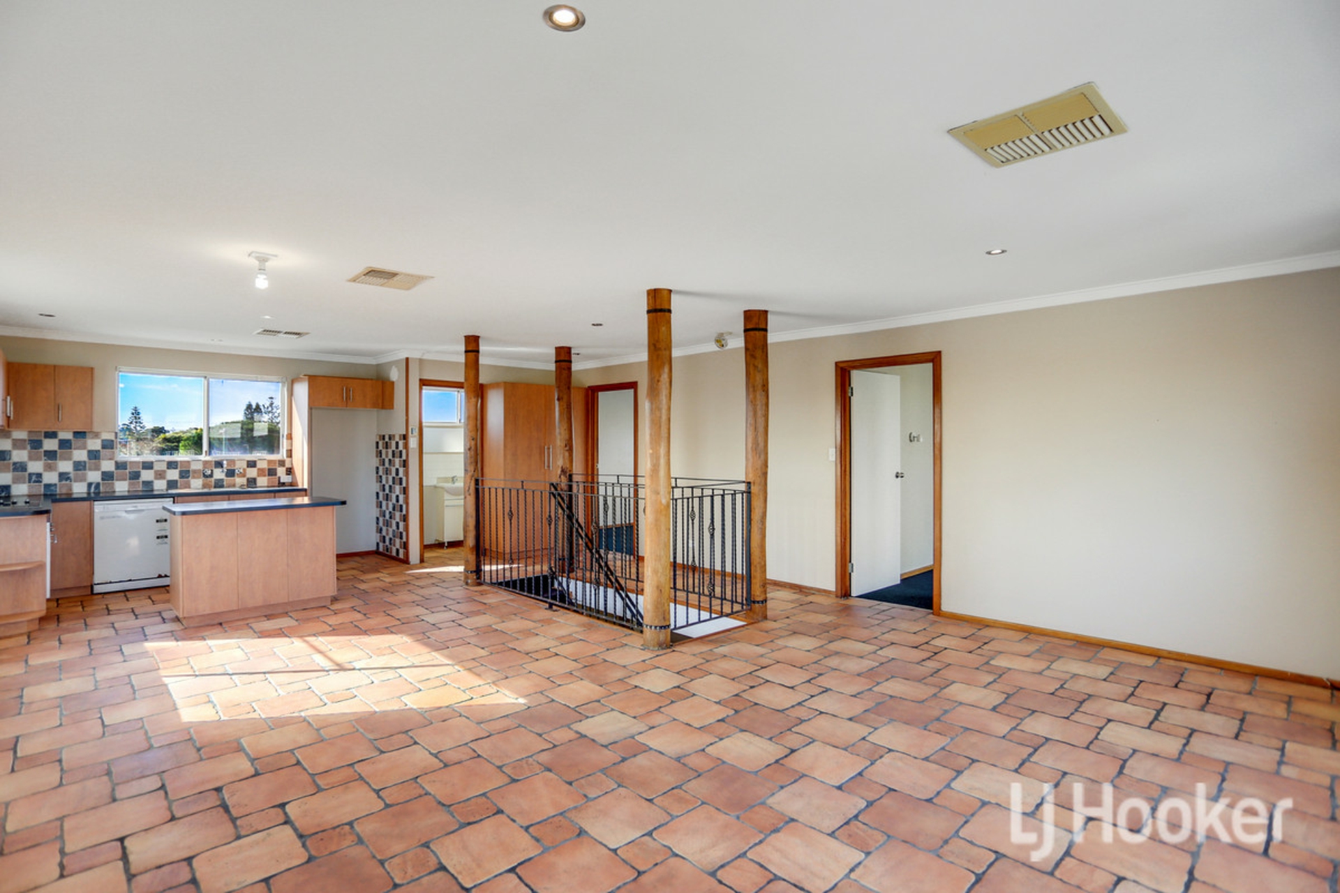 22 Yanrey Street, GOLDEN BAY