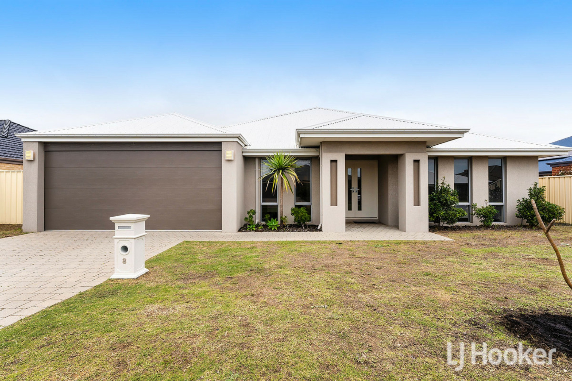8 Dowerin Circuit, Lakelands