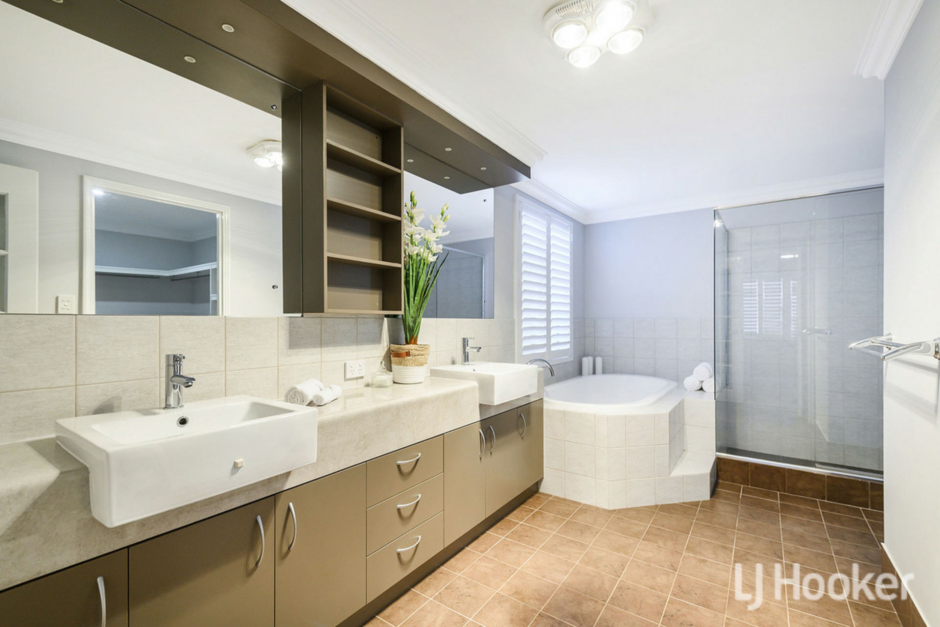 5 George Hibbert Road, MADORA BAY