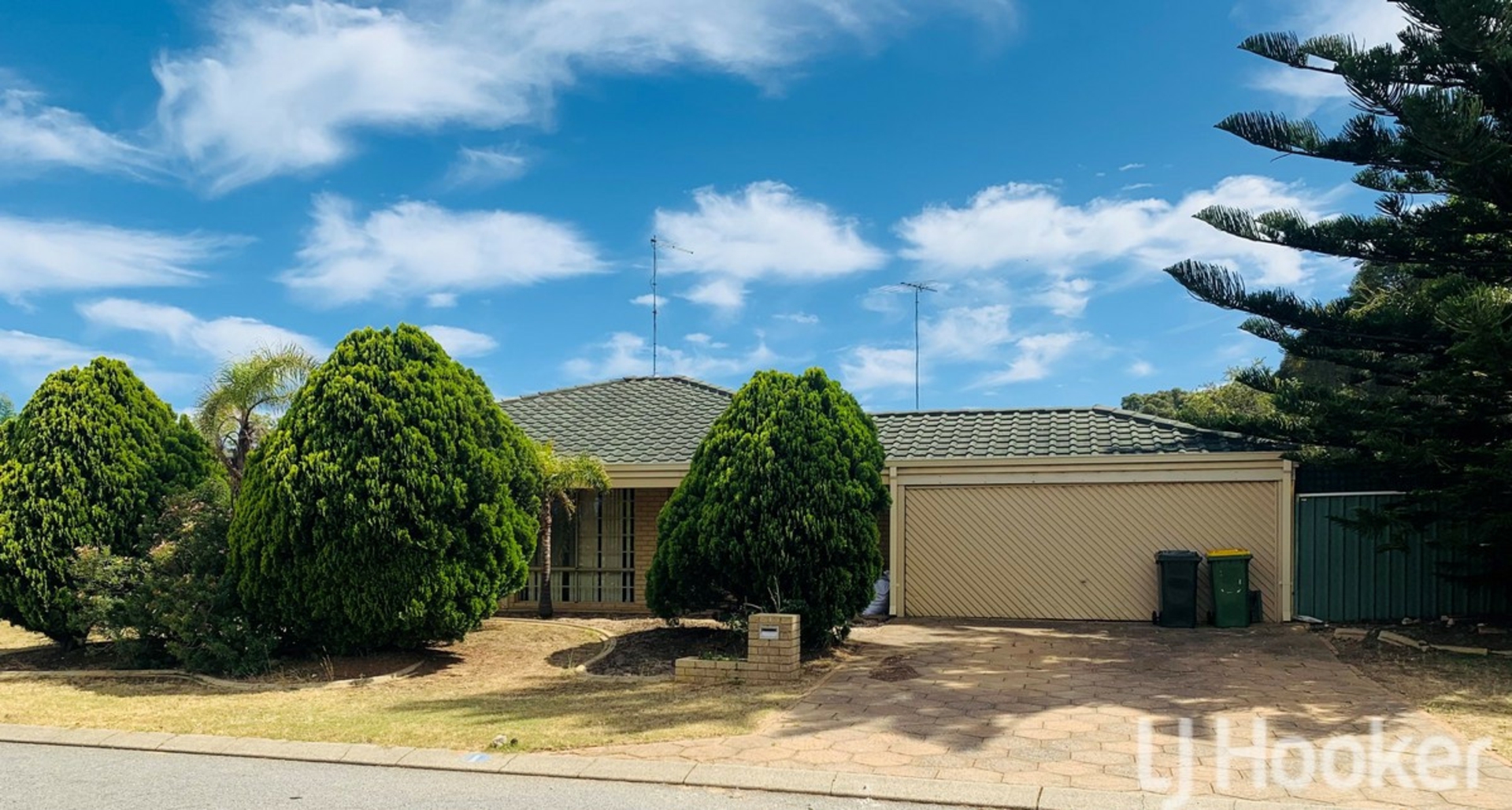 1 Parkstone Grove Meadow Springs WA Property Details LJ Hooker