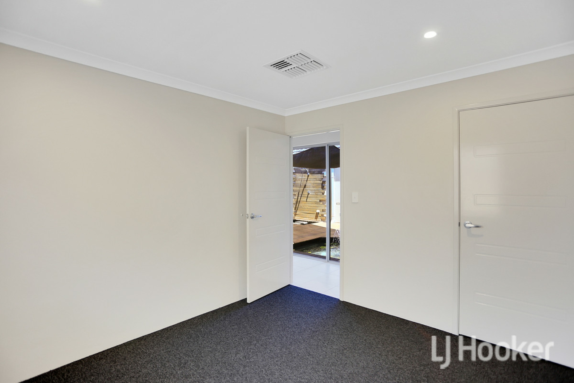 13 Placid Bend, SOUTH YUNDERUP