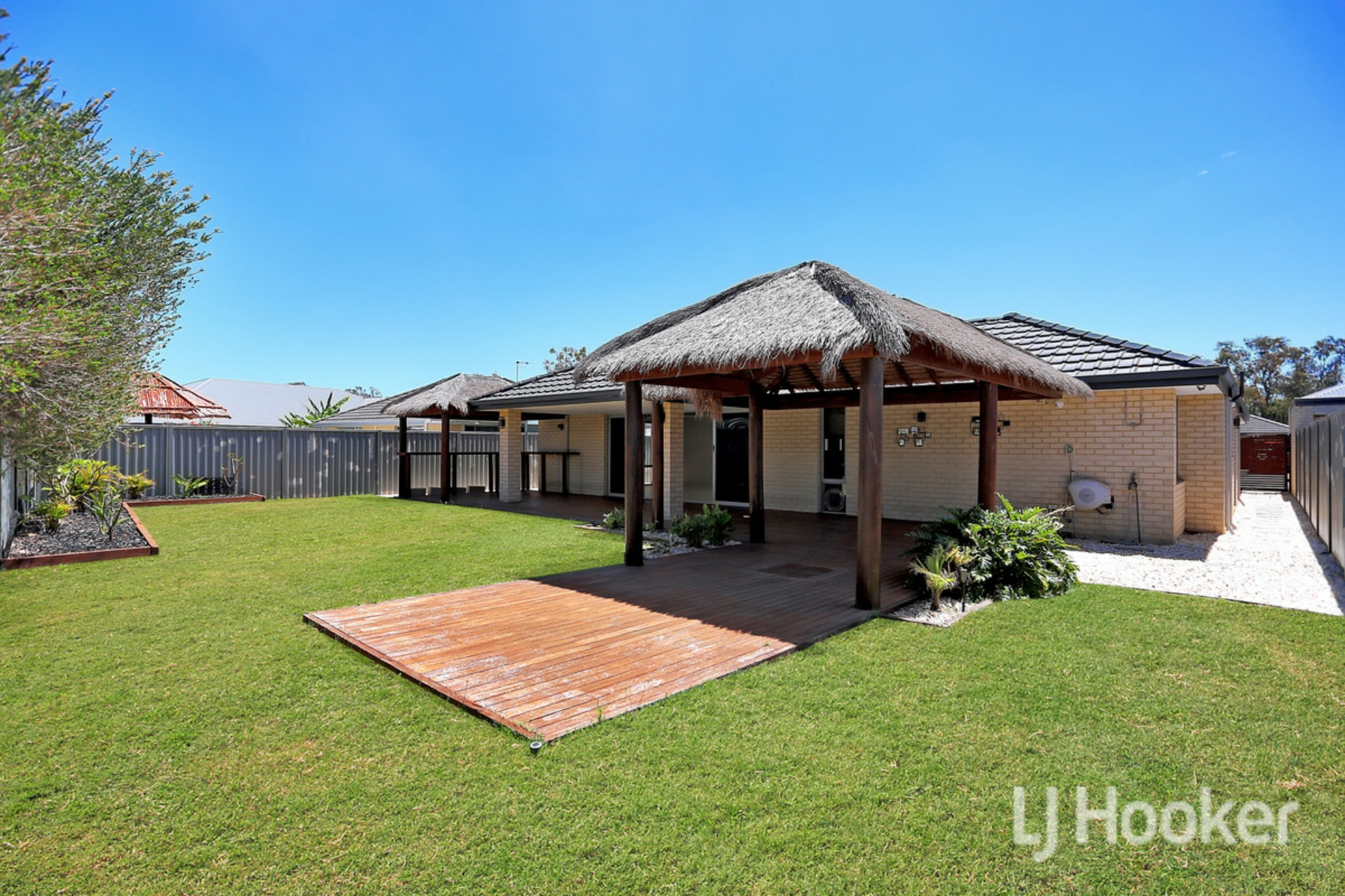 13 Placid Bend, SOUTH YUNDERUP