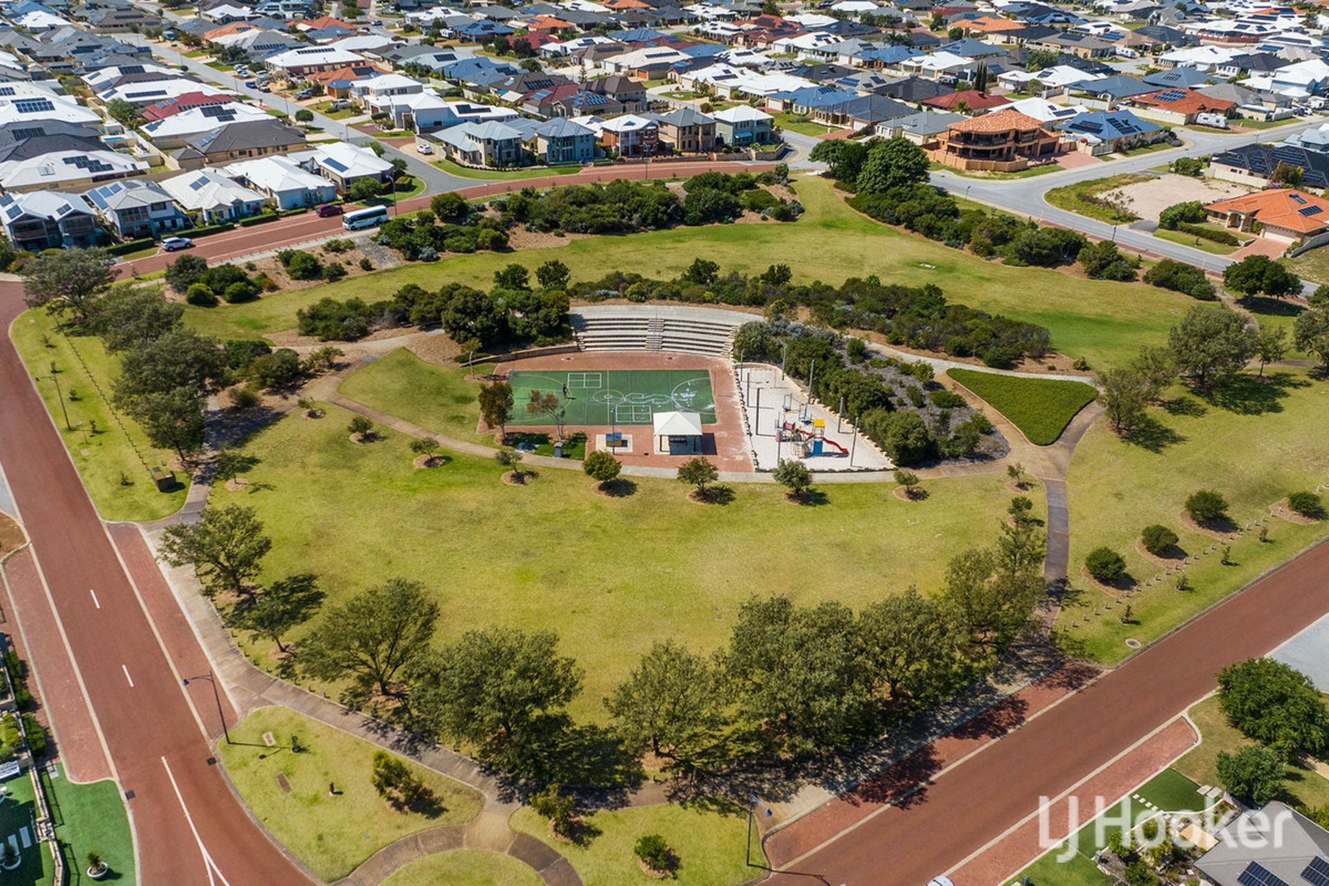 5 George Hibbert Road, MADORA BAY