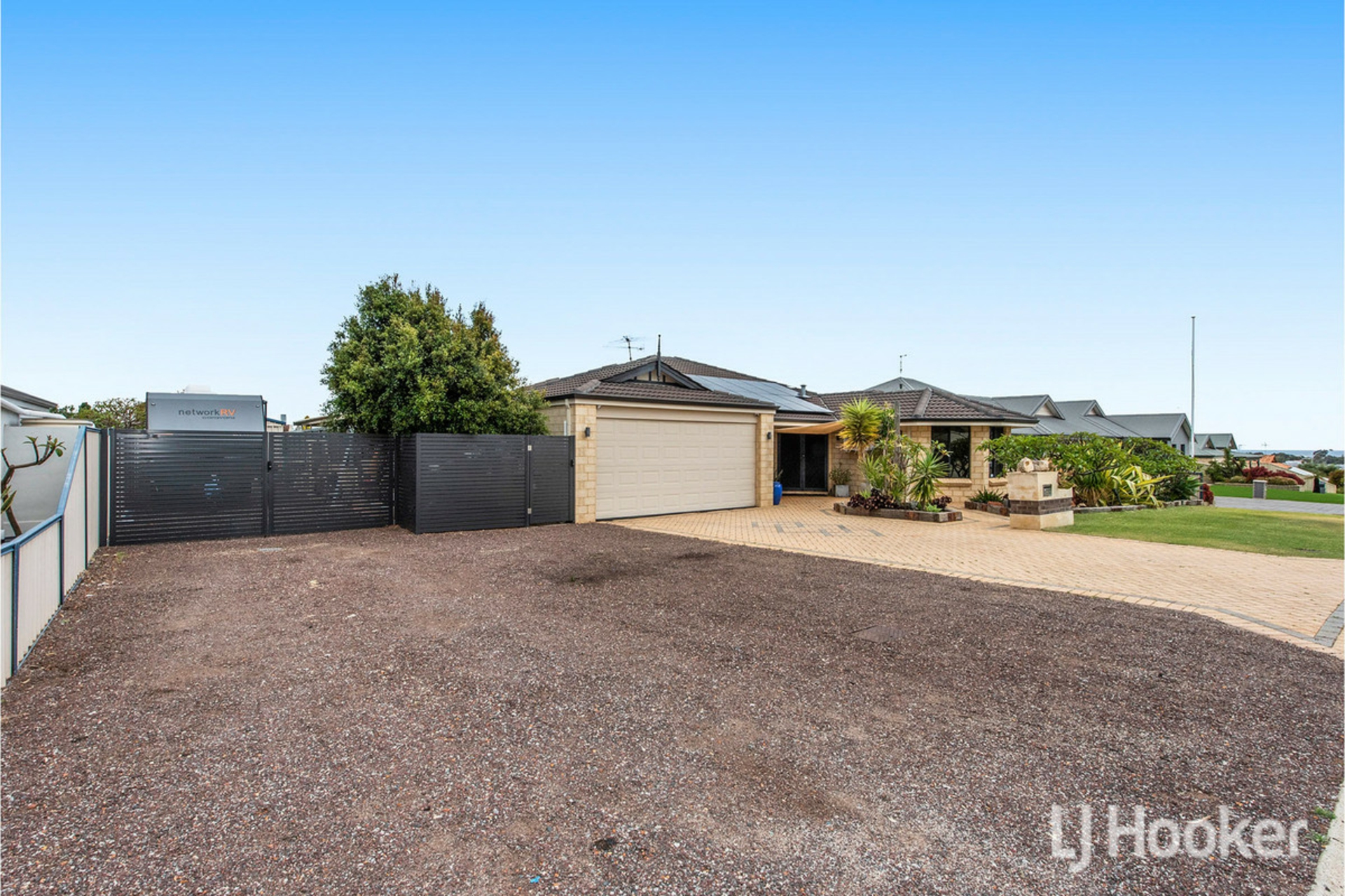 25 Meckering Turn Dawesville WA Property Details LJ Hooker