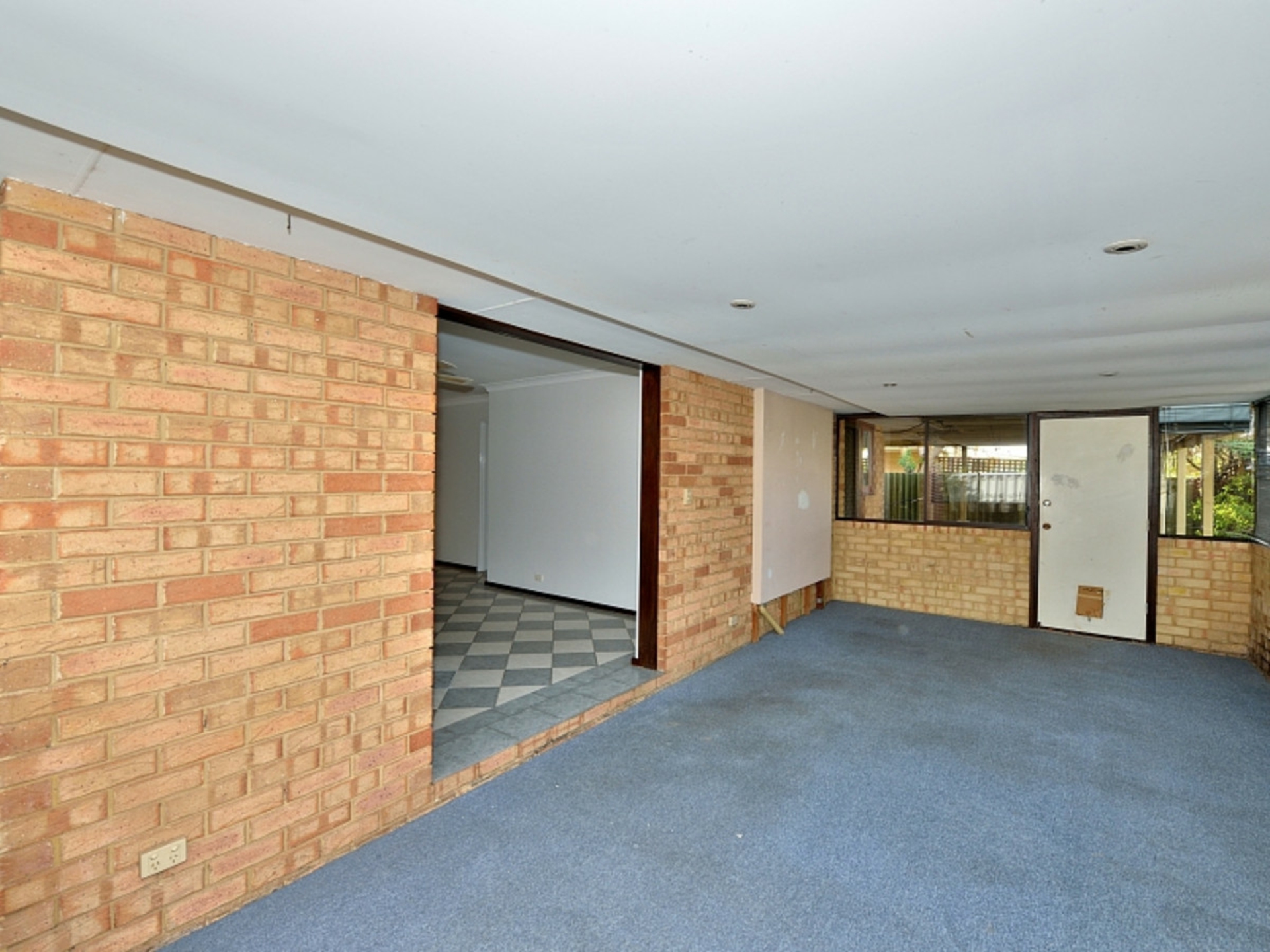 14 Challenger Road, MADORA BAY