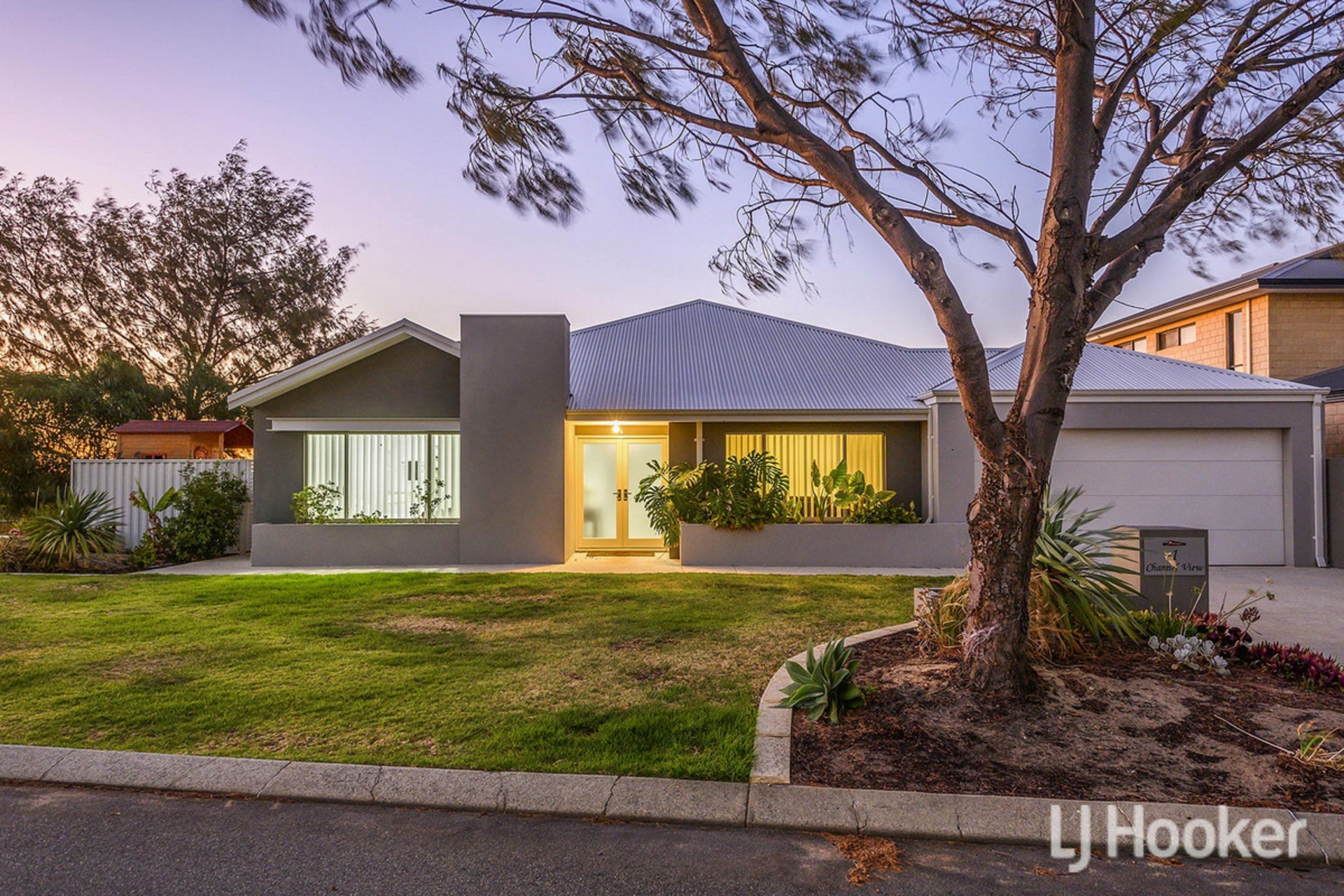 1 Channel View Dawesville WA House for Sale LJ Hooker