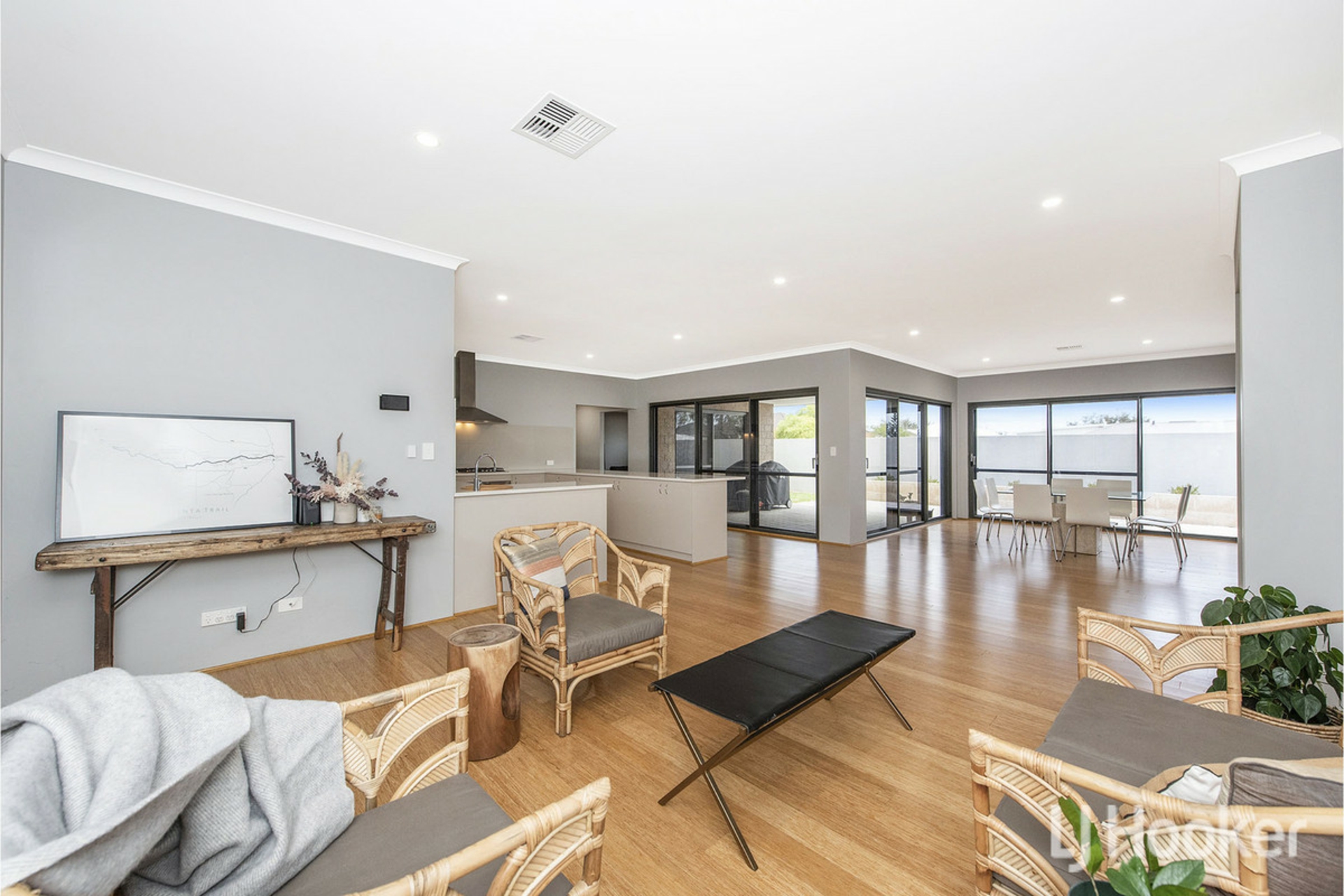 41 Channel View Dawesville WA Property Details LJ Hooker