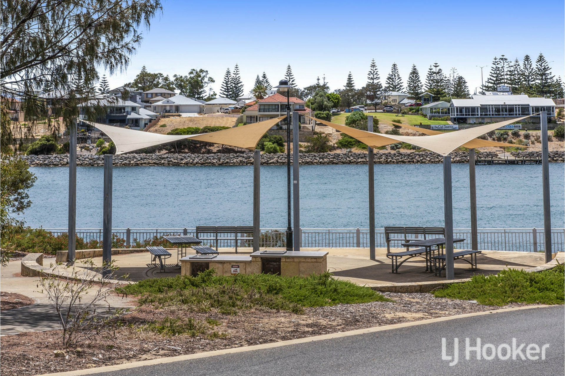 41 Channel View Dawesville WA House for Sale LJ Hooker