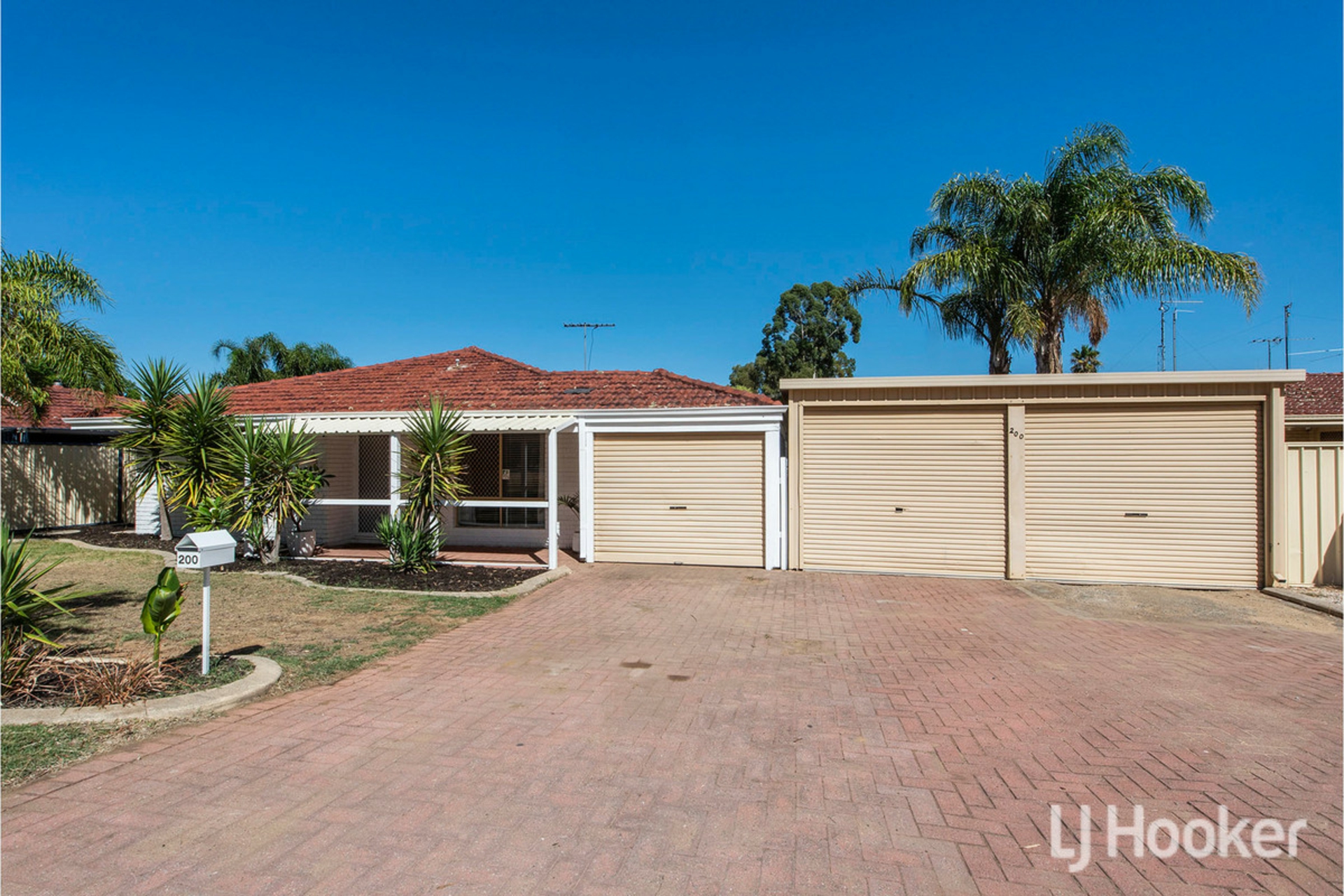 200 Wanjeep Street Coodanup WA Property Details LJ Hooker