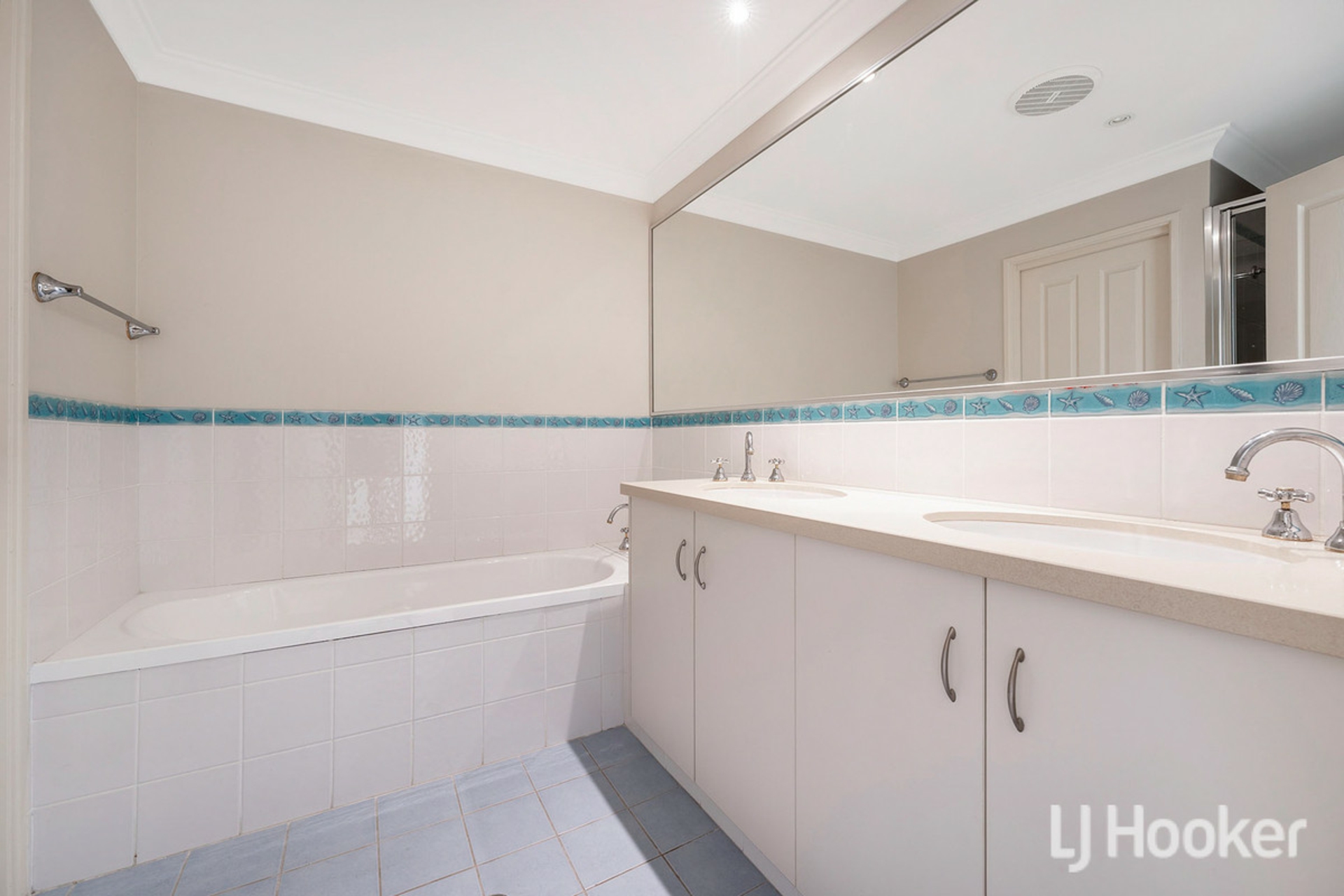 27/18 Port Quays, WANNANUP