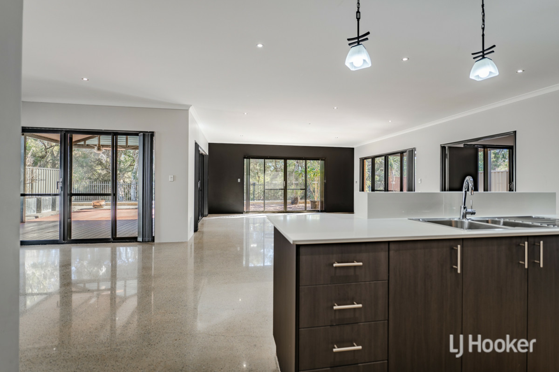 40 Placid Bend, SOUTH YUNDERUP